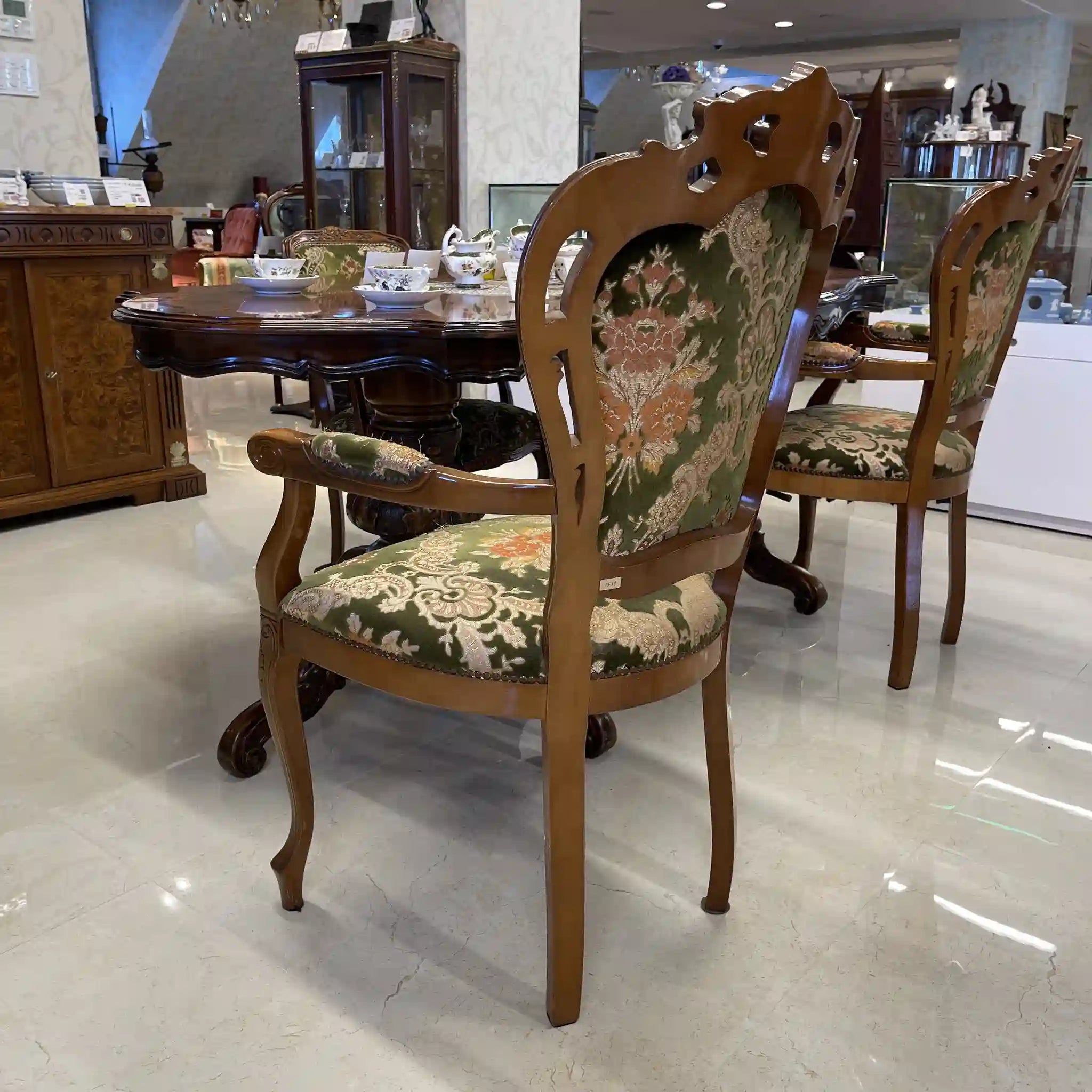 【リユース】 アンティーク調アームチェア / イタリア / 金華山織り