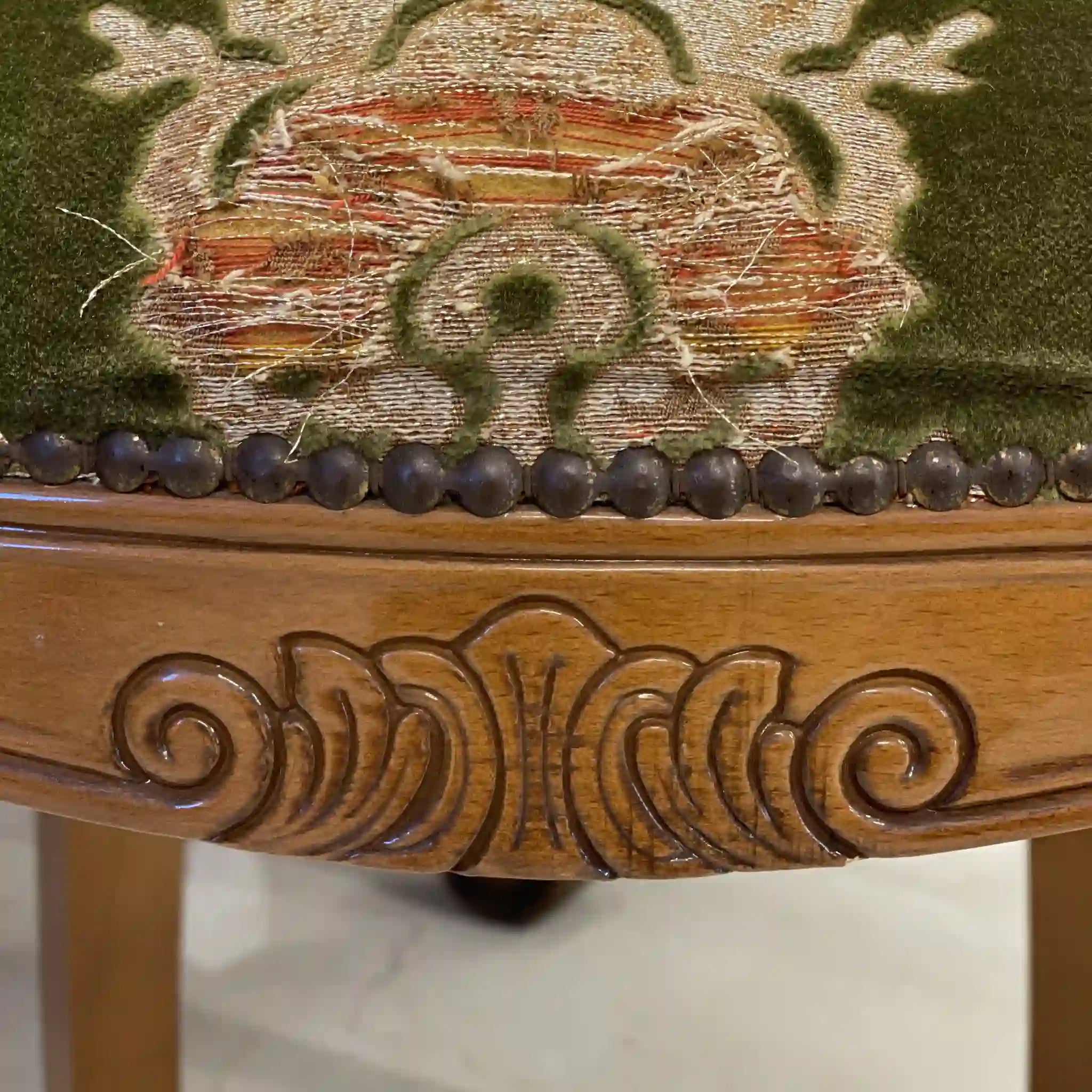 【リユース】 アンティーク調アームチェア / イタリア / 金華山織り