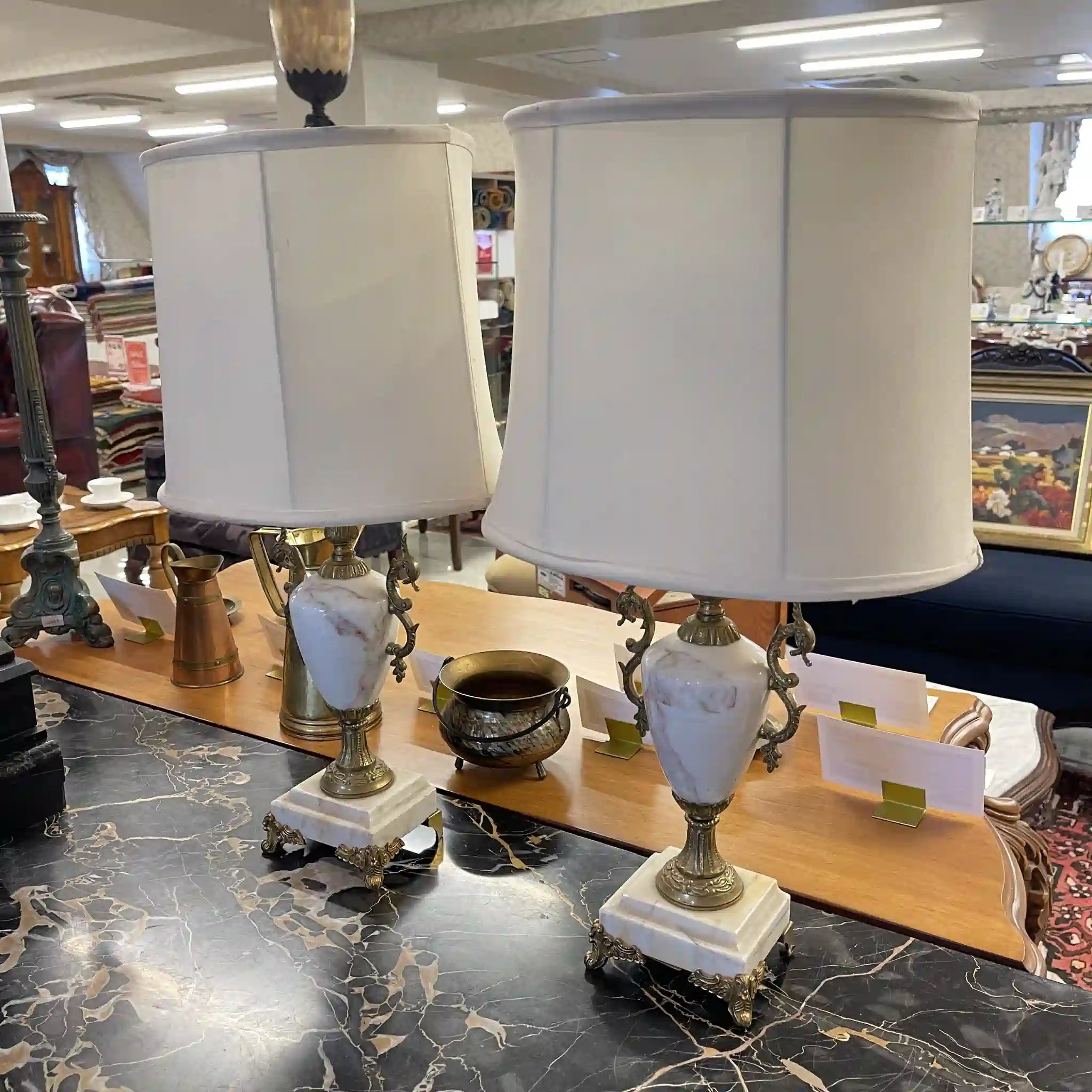 Antique table lamp set of two, estimated to be from the late 20th century, marble and brass, from England