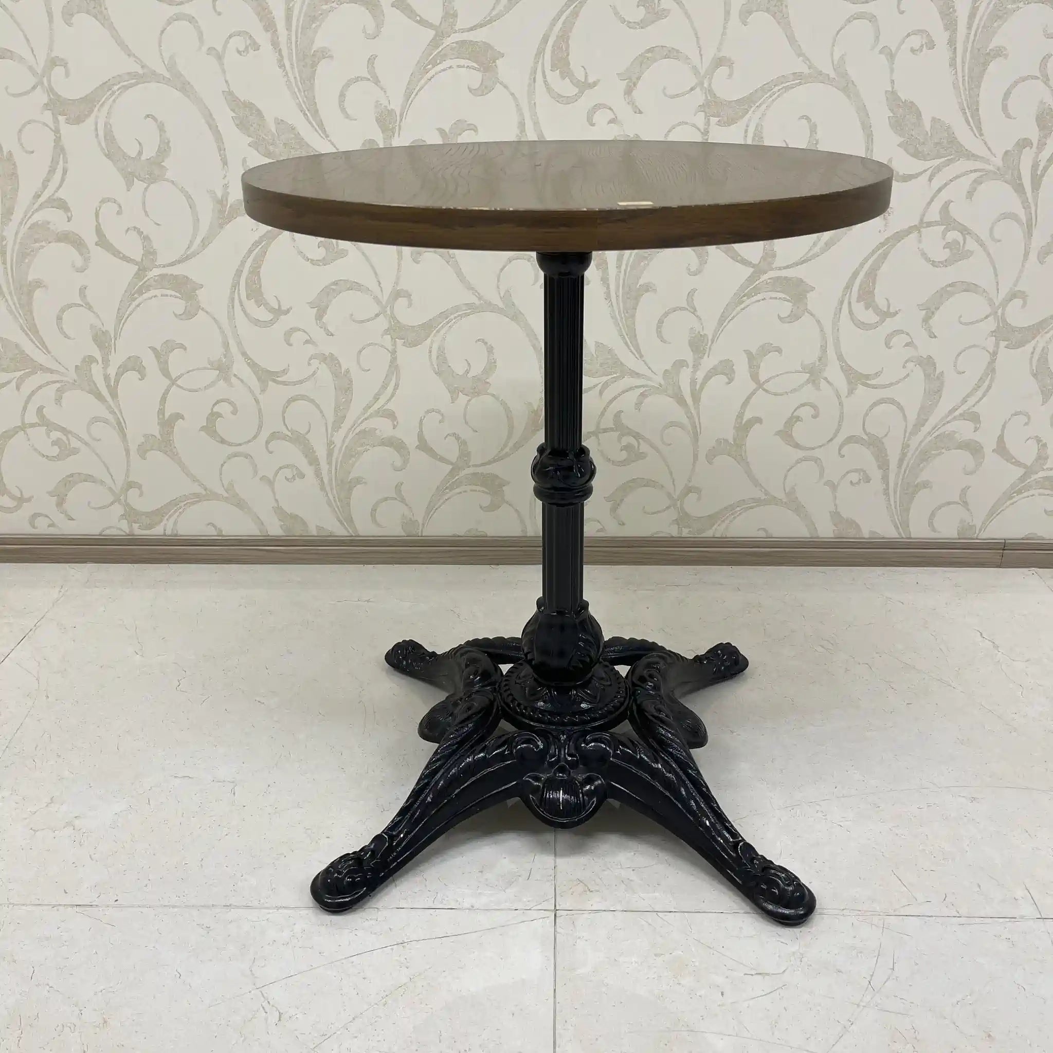 【リユース】 サイドテーブル / 鋳鉄,一本脚,ノックダウン