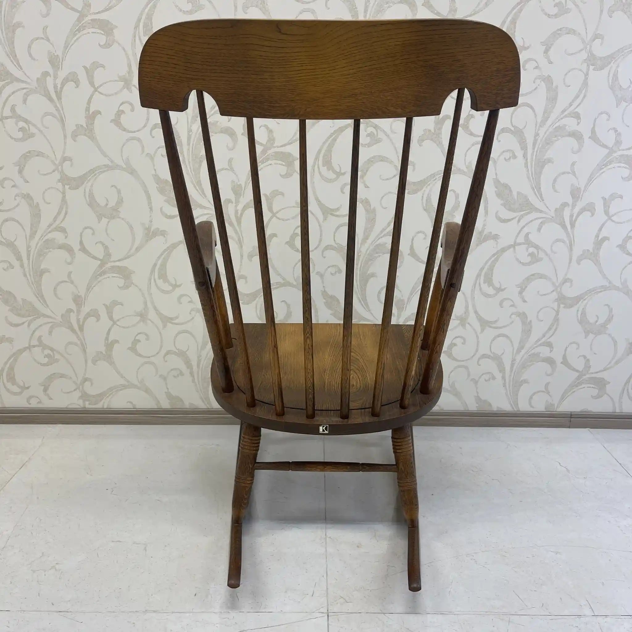 【リユース】 ロッキングチェア / 飛騨産業 / キツツキ / 日本 / 座繰り加工,ボウバック