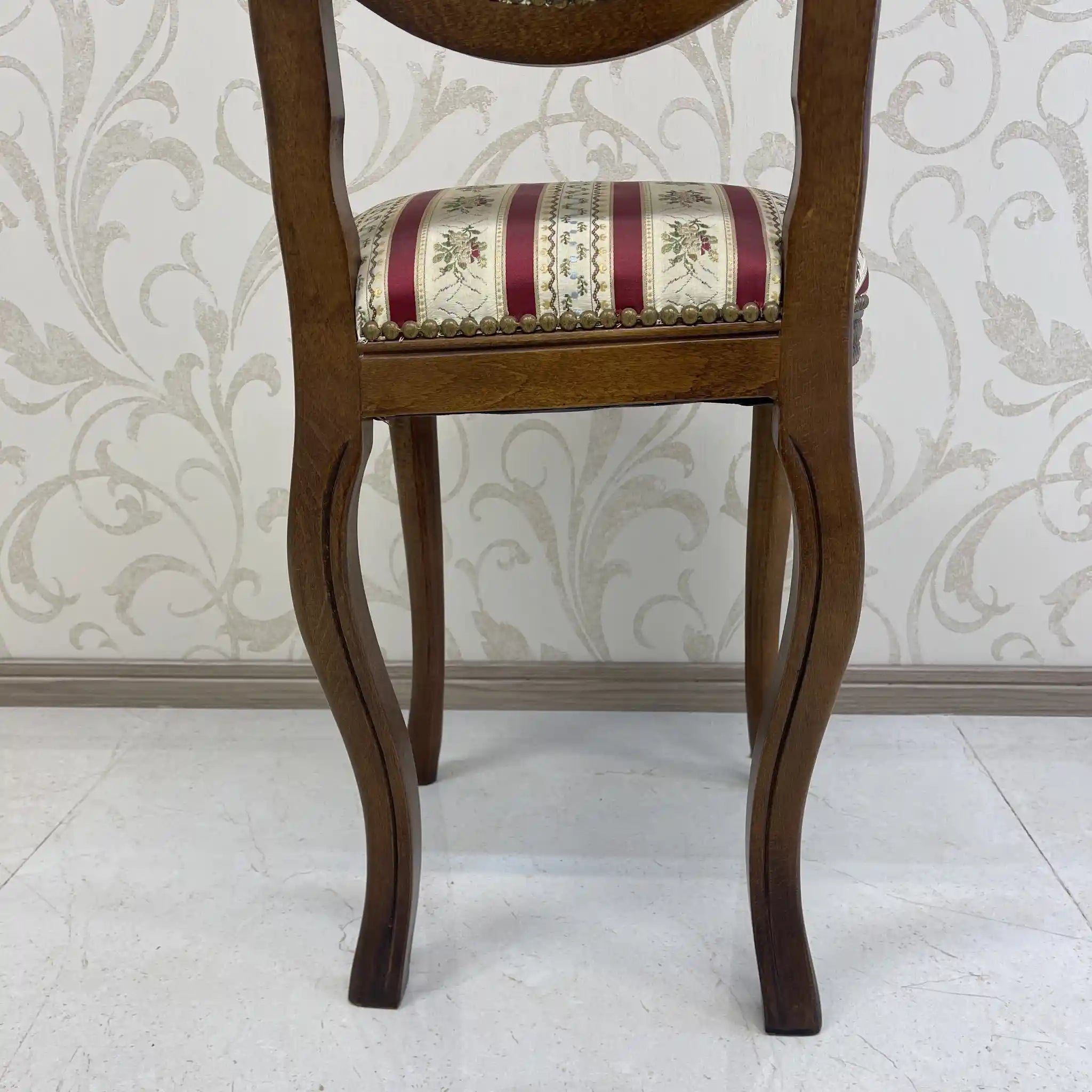 【アンティーク】 ダイニングチェア / ロココ様式(ルイ15世様式) / カブリオールレッグ,ロカイユレリーフ,ジャガード織座面