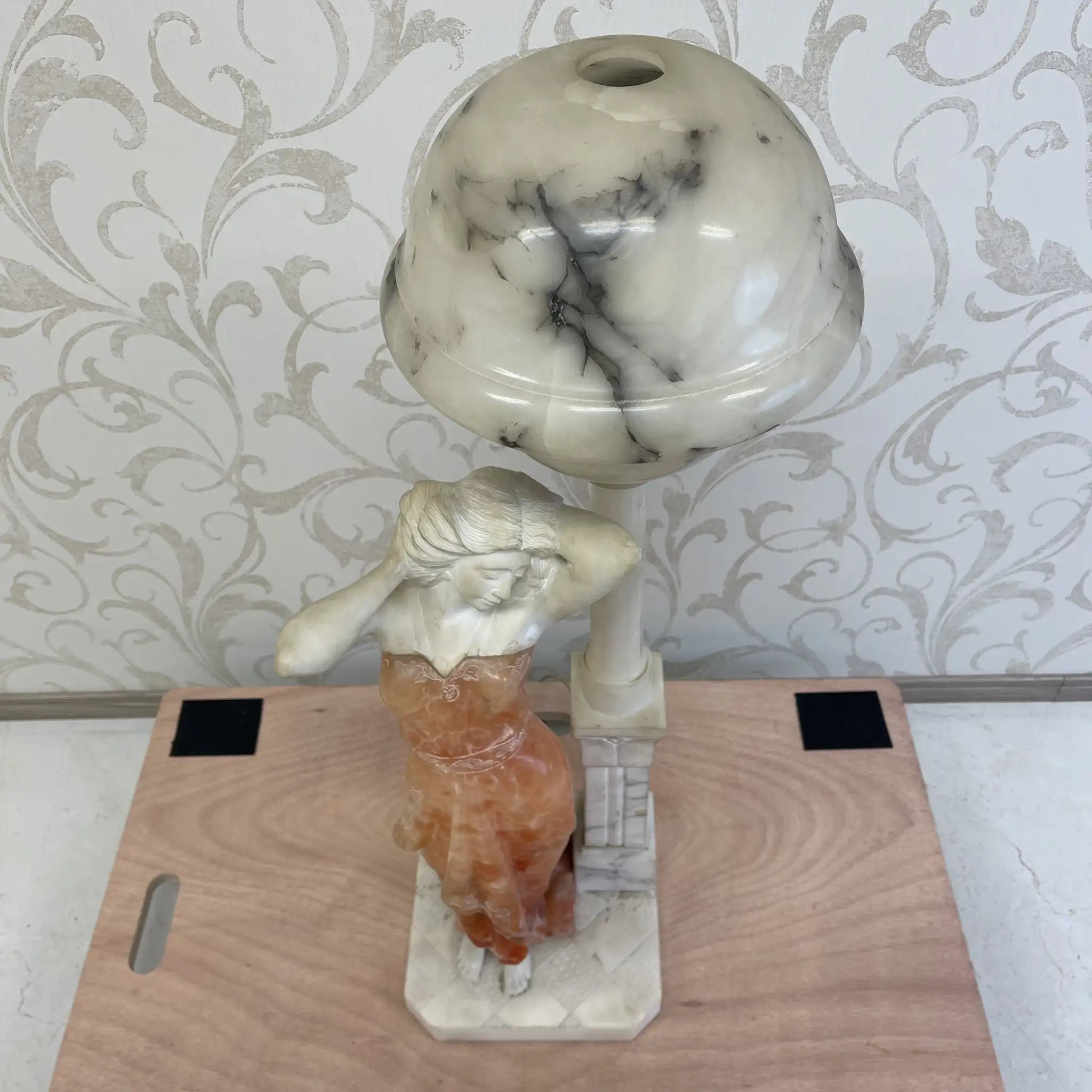 【ビンテージ】 石膏像 ヴィーナス / 石膏型成形,マット仕上げ,中空構造