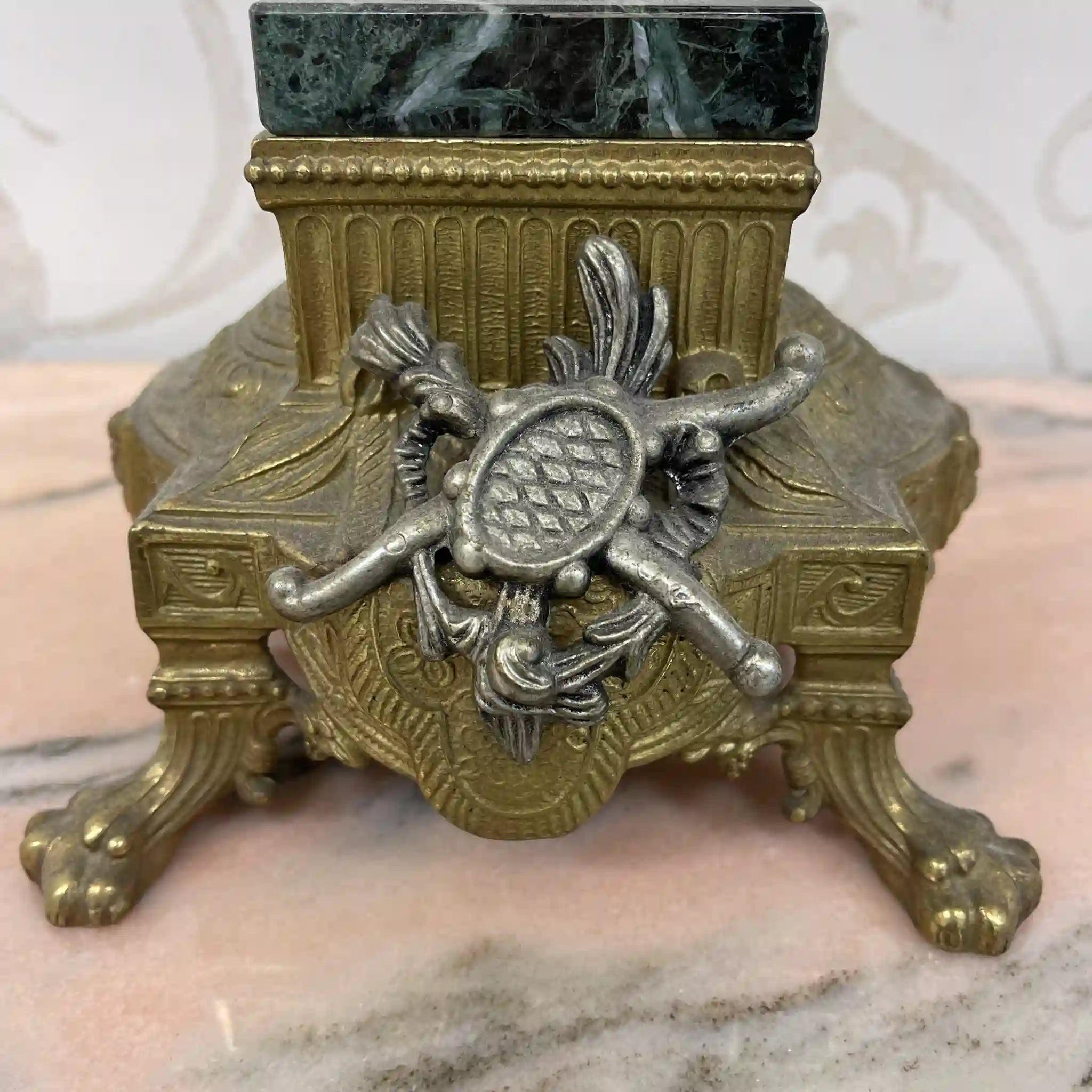 【リユース】 燭台 / Imperial / BREAVENTO,M7087-B77 / 真鍮 / バロック様式,ライオンフィート,バイカラーフィニッシュ