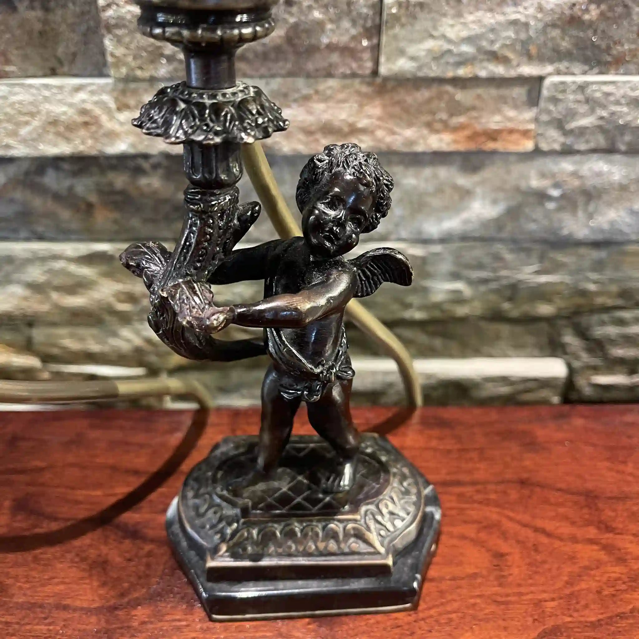 【ビンテージ】 ランプ / ネオ・バロック様式 / 1950-1970年代 (推定) / 真鍮 / イギリス / プリーツシェード、天使鋳造像