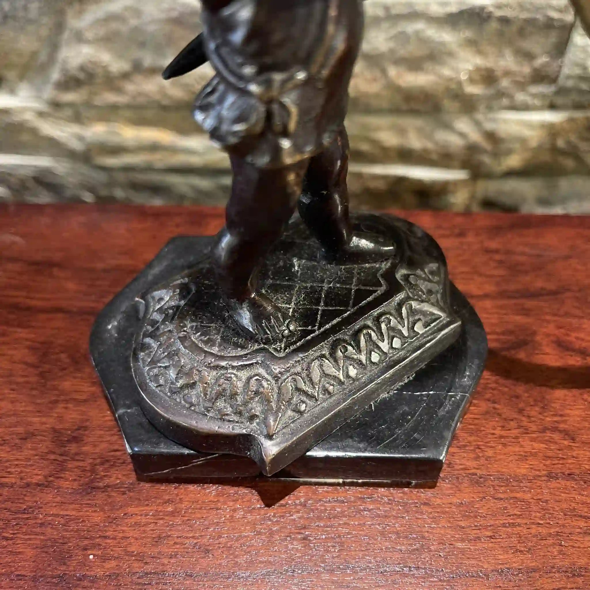 【ビンテージ】 ランプ / ネオ・バロック様式 / 1950-1970年代 (推定) / 真鍮 / イギリス / プリーツシェード、天使鋳造像