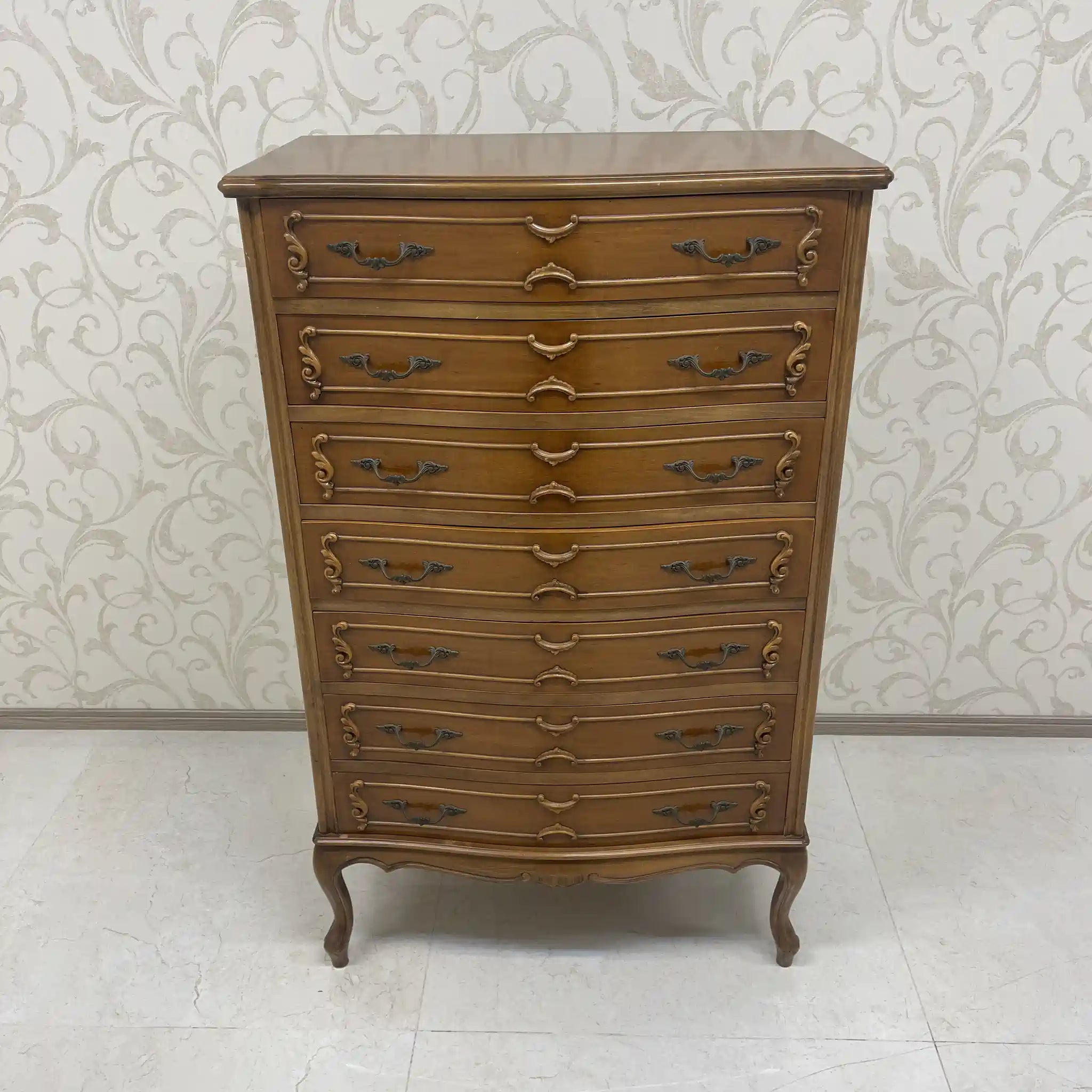 【ビンテージ】 チェスト / 天然木 / イタリア / イントラルシア(象嵌細工),カブリオールレッグ(猫脚),セミナリエール(1週間チェスト)