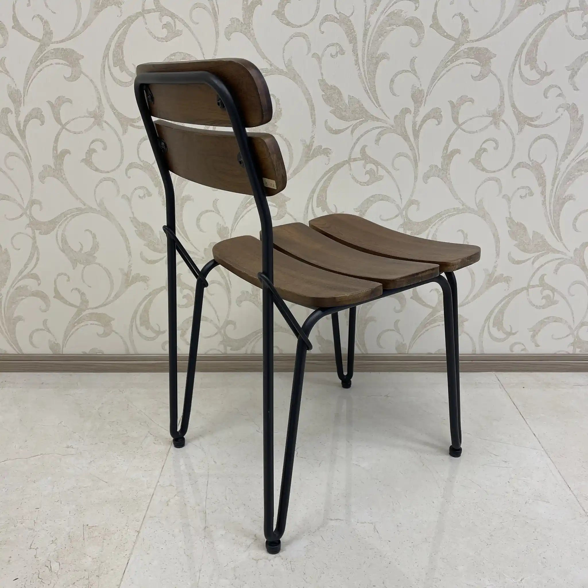 【リユース】 ヴィンテージ風ダイニングセット / 家具の大丸 / Sady 800 Table / Chain Chair / 2000年代 / アイアン楡材(ニレ) / インダストリアルデザイン