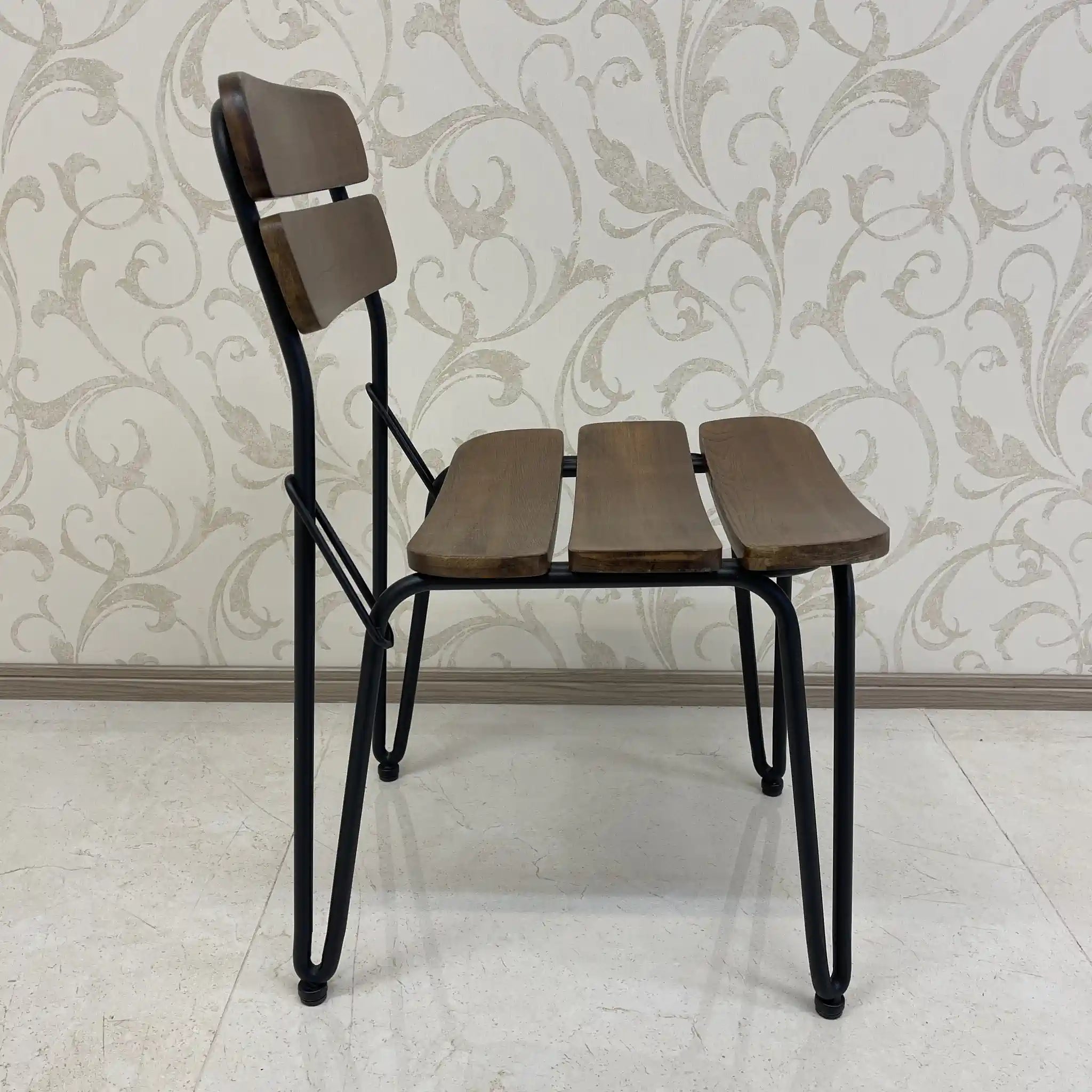 【リユース】 ヴィンテージ風ダイニングセット / 家具の大丸 / Sady 800 Table / Chain Chair / 2000年代 / アイアン楡材(ニレ) / インダストリアルデザイン