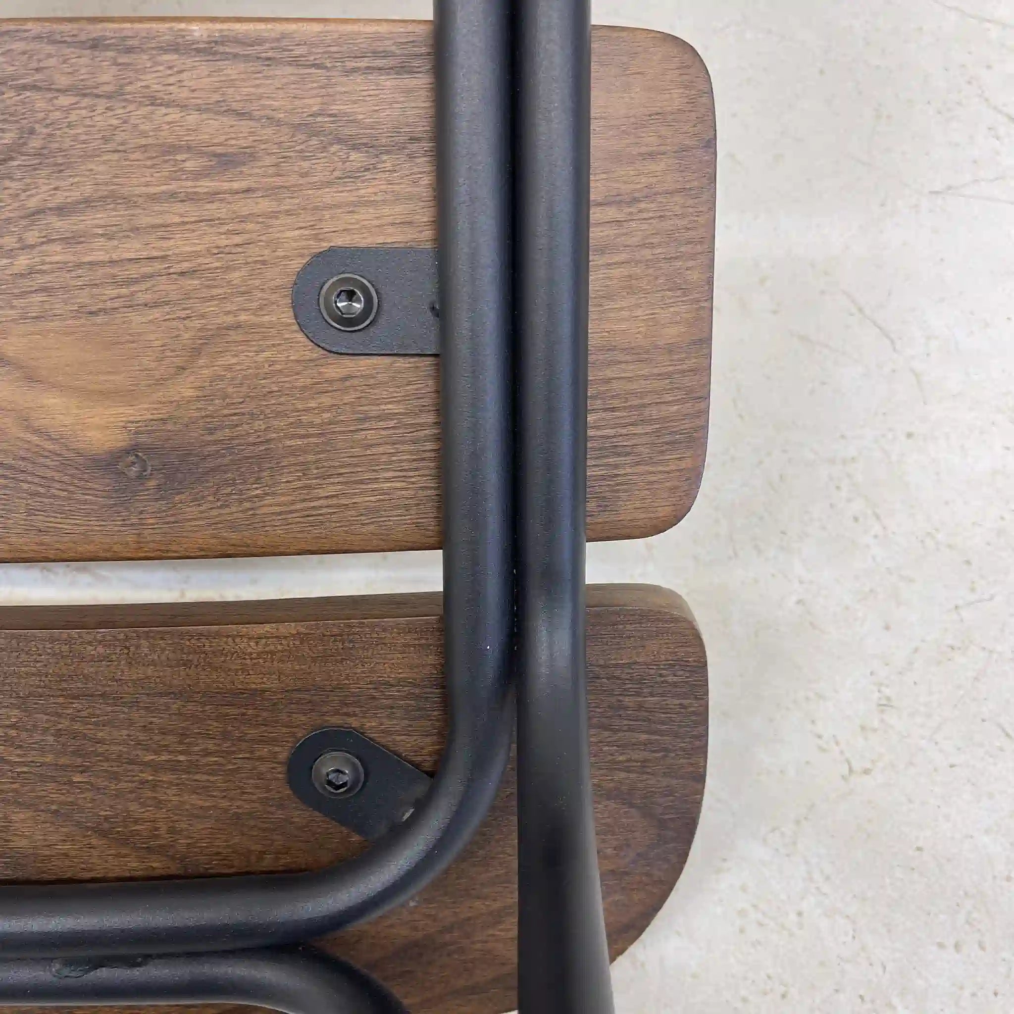 【リユース】 ヴィンテージ風ダイニングセット / 家具の大丸 / Sady 800 Table / Chain Chair / 2000年代 / アイアン楡材(ニレ) / インダストリアルデザイン