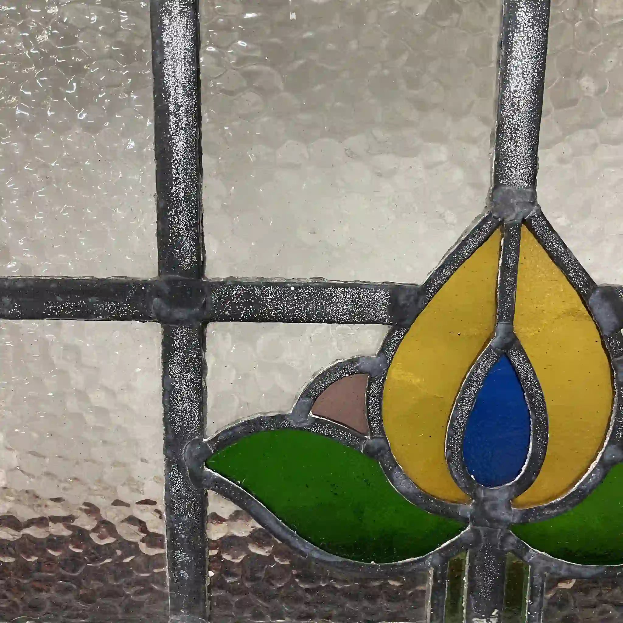 【アンティーク】 ステンドグラス / アール・ヌーヴォー / 20世紀初頭 (推定) / ガラス / イギリス / テクスチャード・ガラス, チューリップモチーフ, 蝶番付