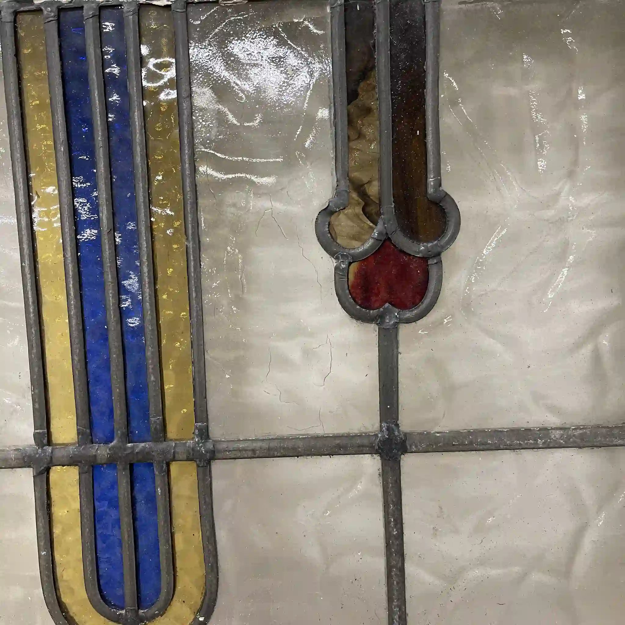 【アンティーク】 ステンドグラス / アール・ヌーヴォー / 20世紀初頭 (推定) / ガラス / イギリス / テクスチャード・ガラス, 植物モチーフ, 蝶番付