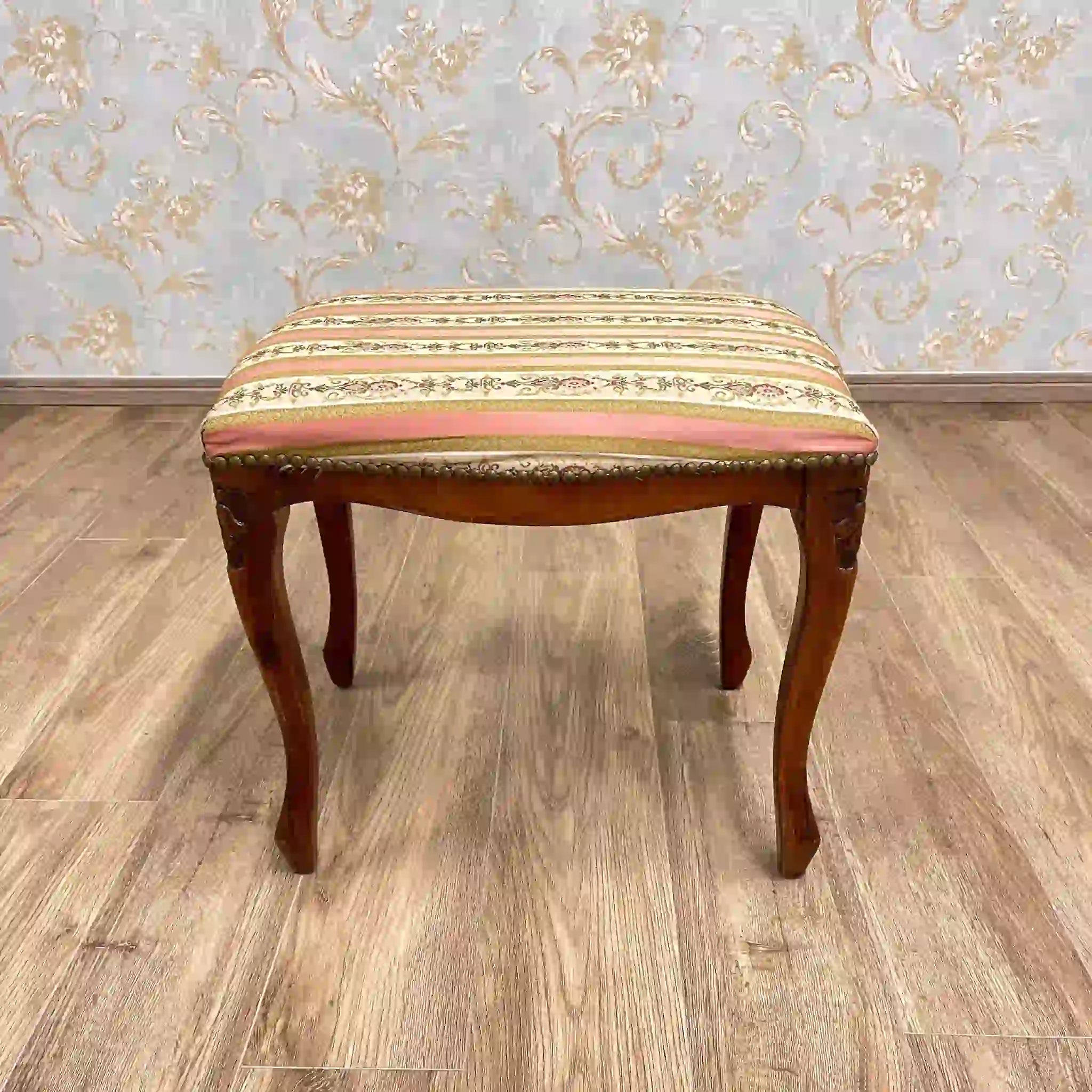 [Antique] Pink floral ottoman
