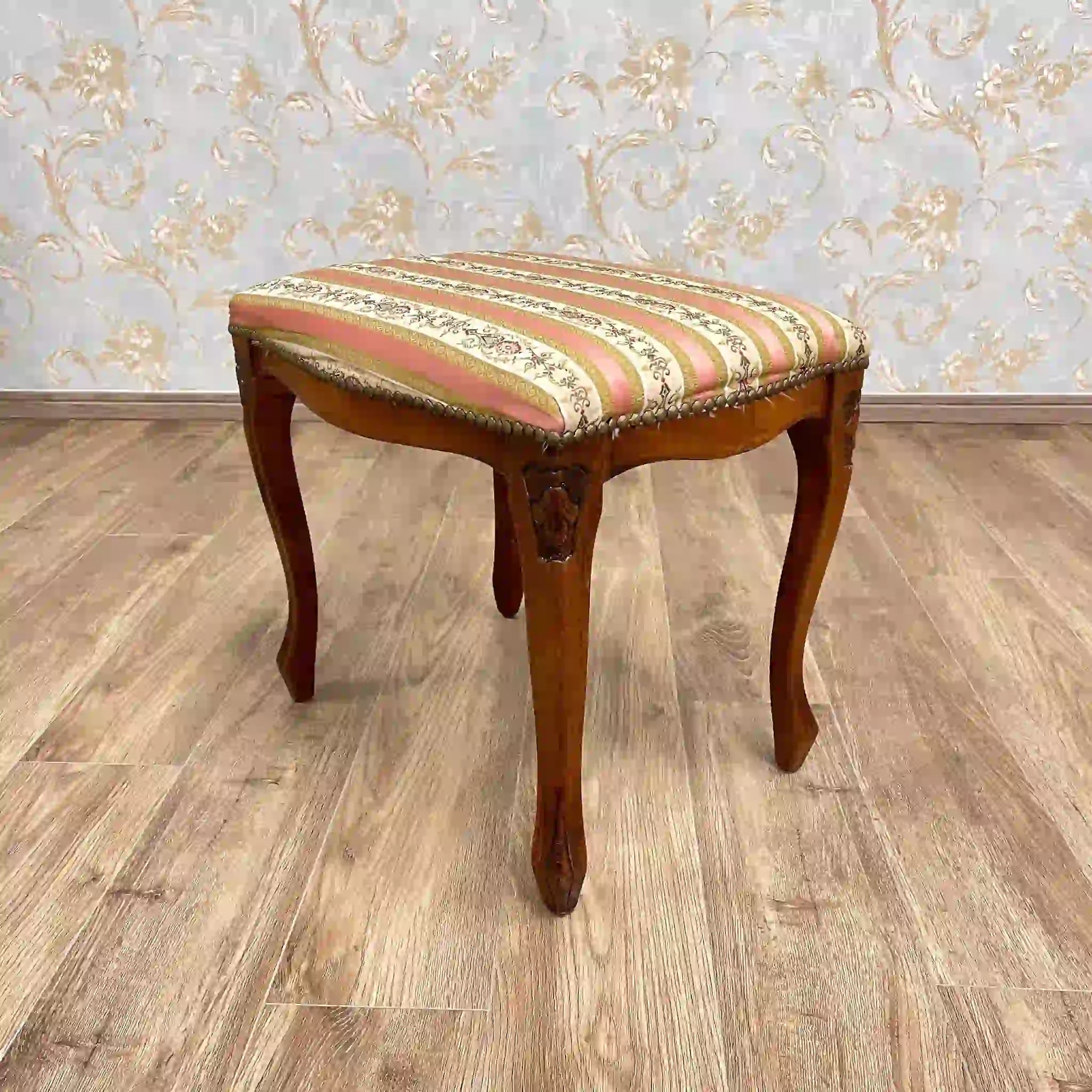 [Antique] Pink floral ottoman