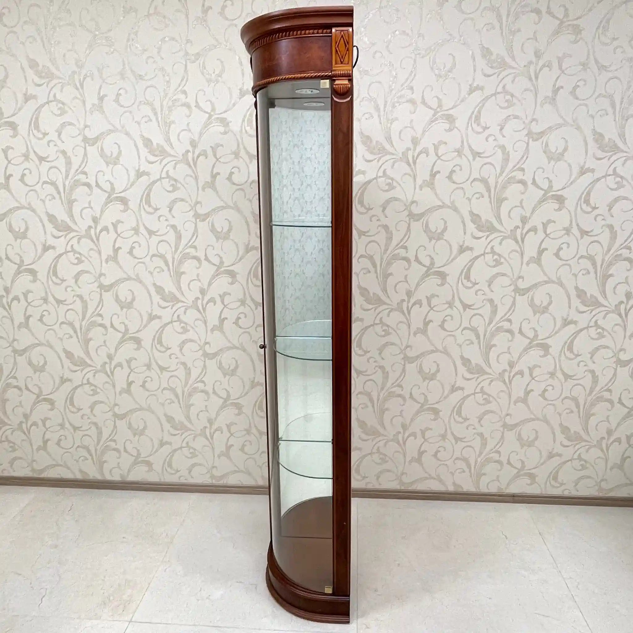 [Vintage] Corner showcase
