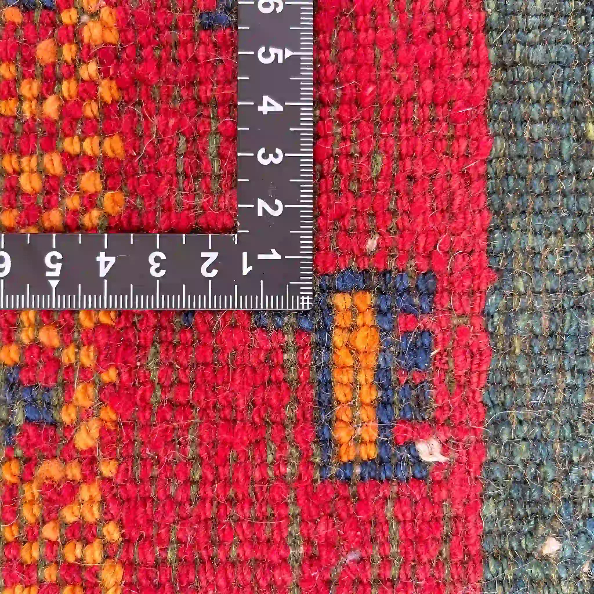 【絨毯/ラグ/ペルシャ絨毯】 ギャッベ 64×44 シラーズ産 ウール 手織り　草木染め　