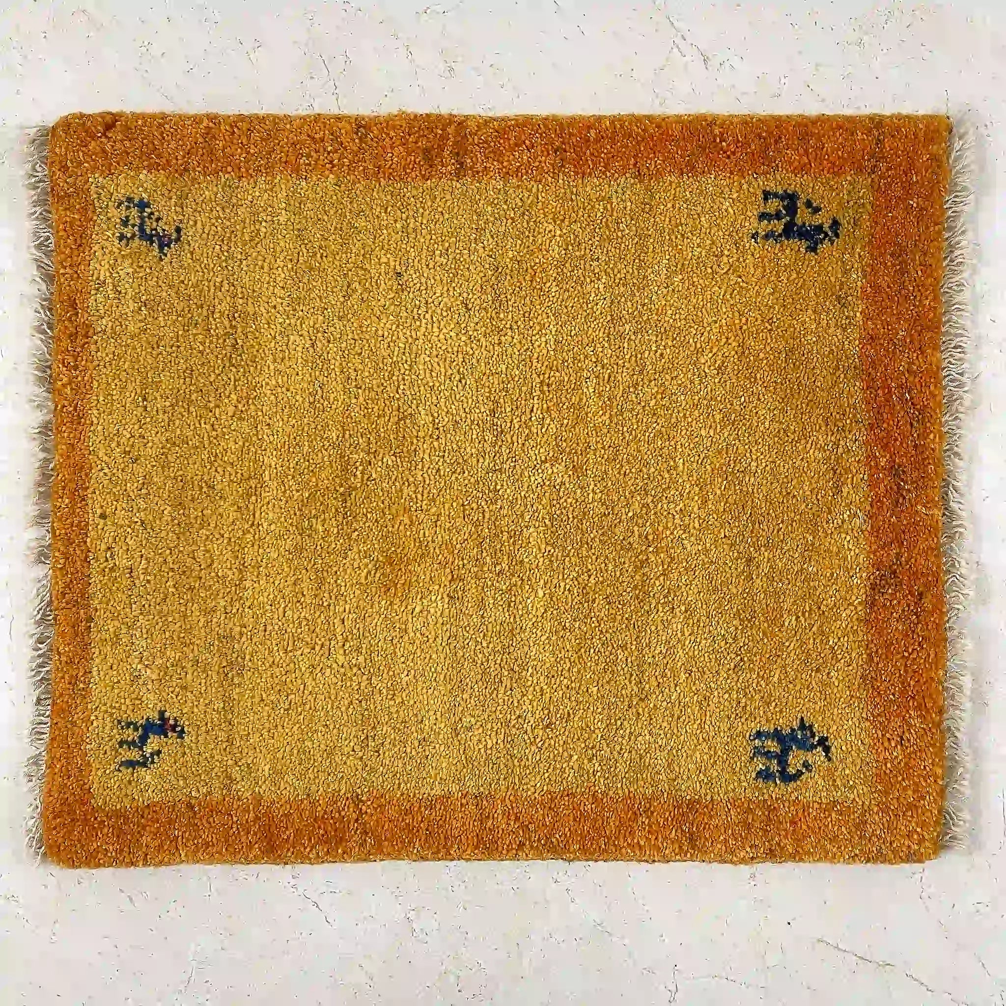 【絨毯/ラグ/ペルシャ絨毯】 ギャッベ 54×46 シラーズ産 ウール 手織り　草木染め　
