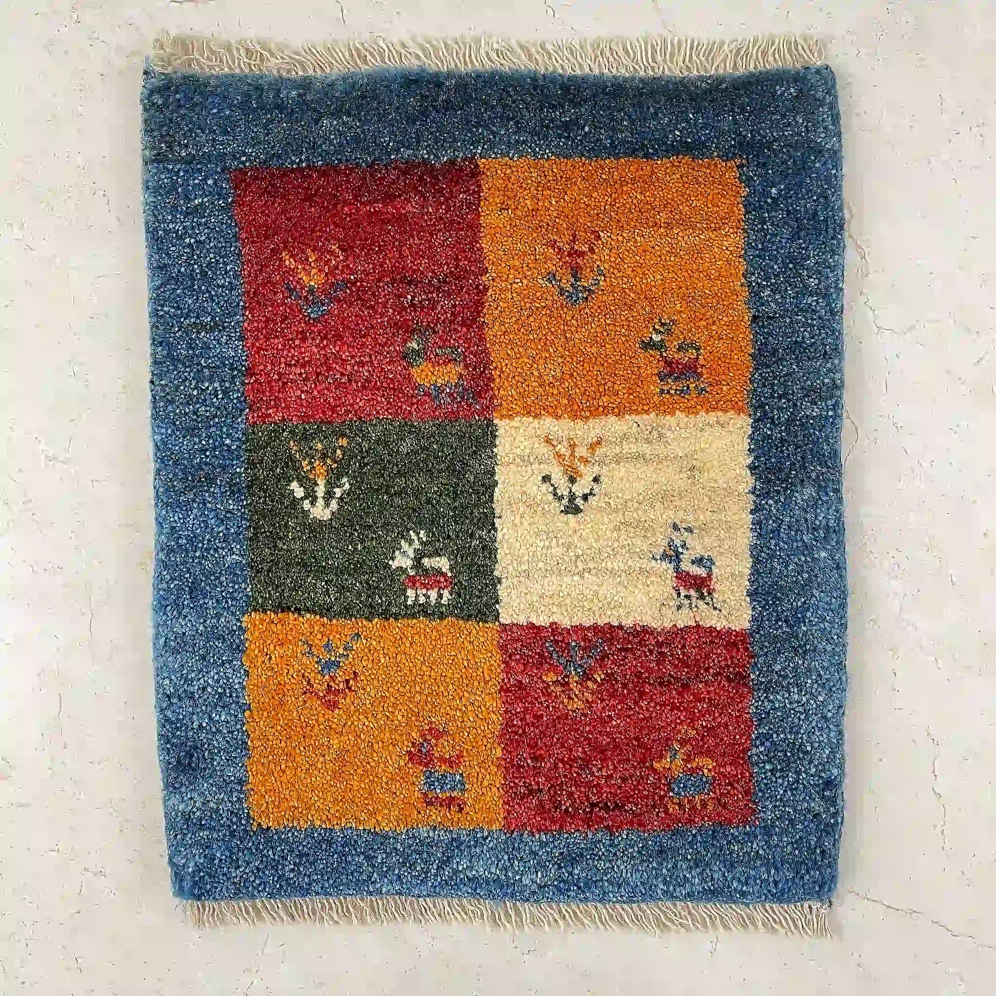 【絨毯/ラグ/ペルシャ絨毯】 ギャッベ 55×45 シラーズ産 ウール 手織り　草木染め　
