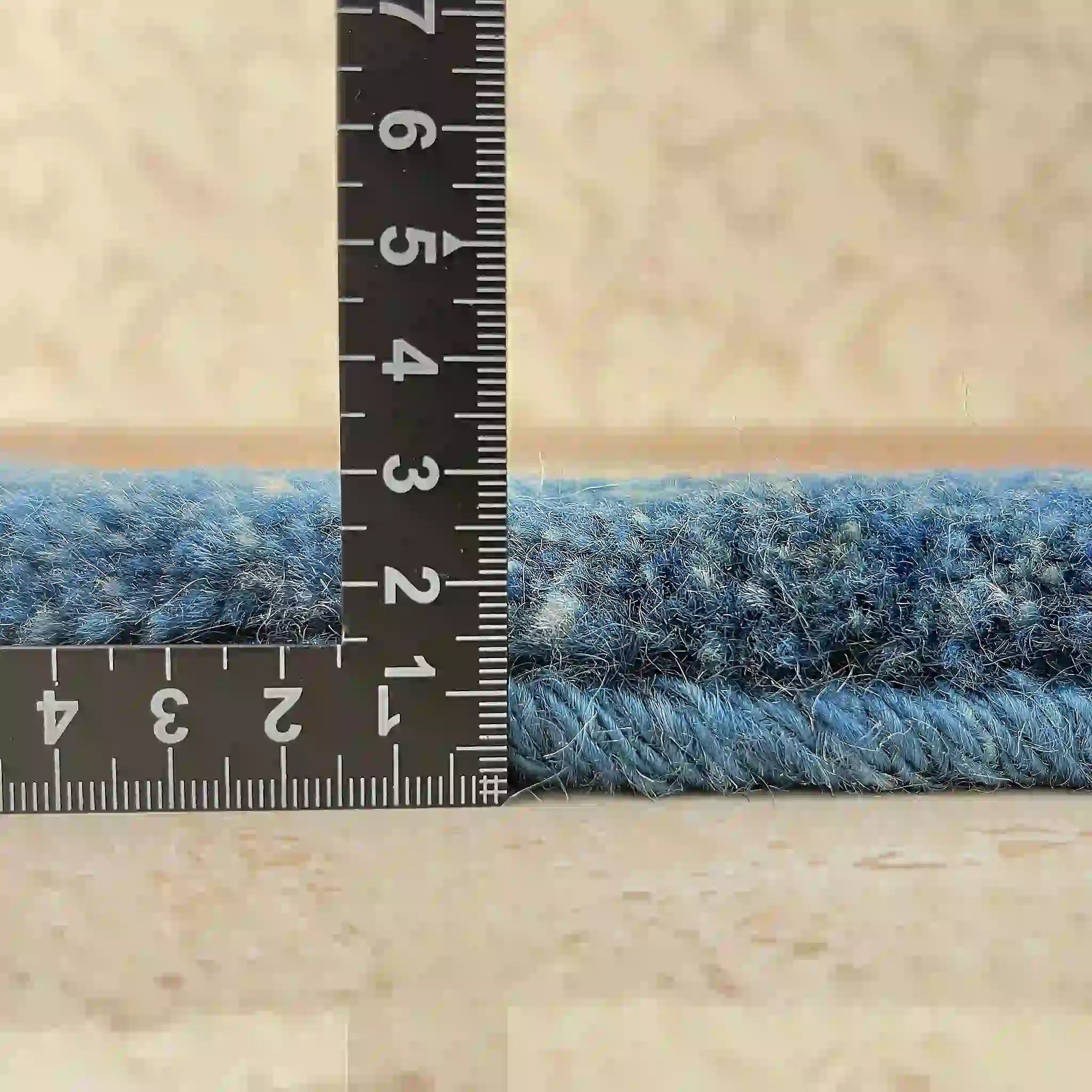 【絨毯/ラグ/ペルシャ絨毯】 ギャッベ 55×45 シラーズ産 ウール 手織り　草木染め　