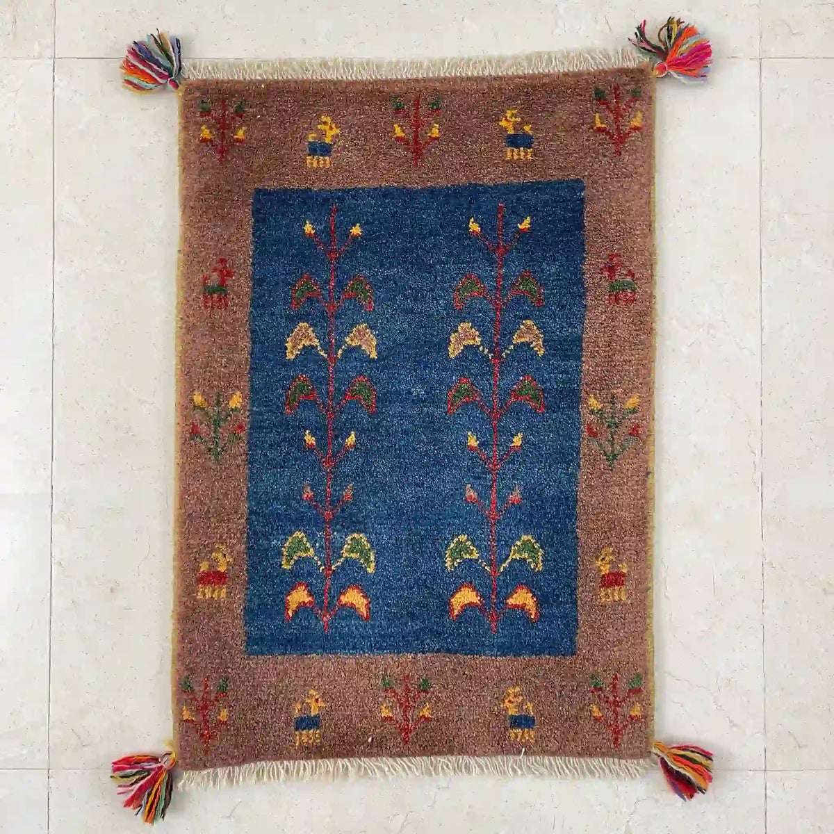 ギャッベ 75cm×52cm / ウール / イラン / ヤラメ / 手織り / 草木染め