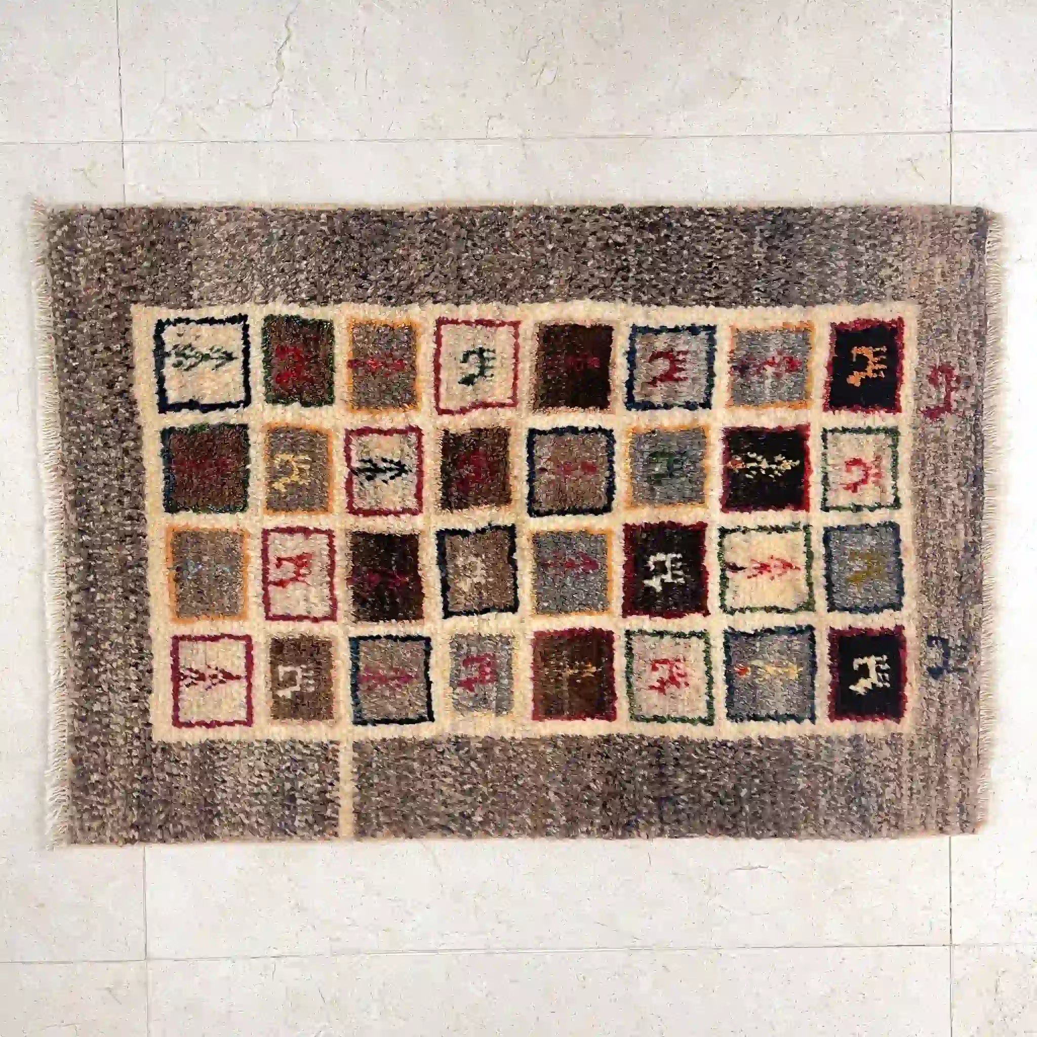 【絨毯/ラグ/ペルシャ絨毯】 ギャッベ 90×60 シラーズ産  手織り/ 草木染め