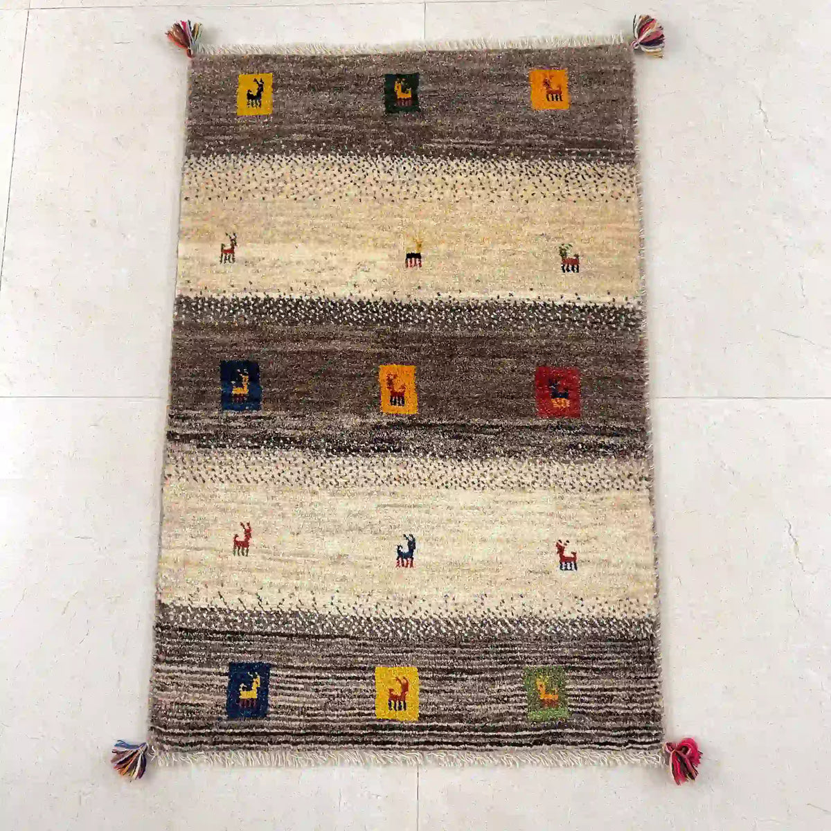 ギャッベ 130cm×88cm / ウール / イラン / ヤラメ / 手織り / 草木染め