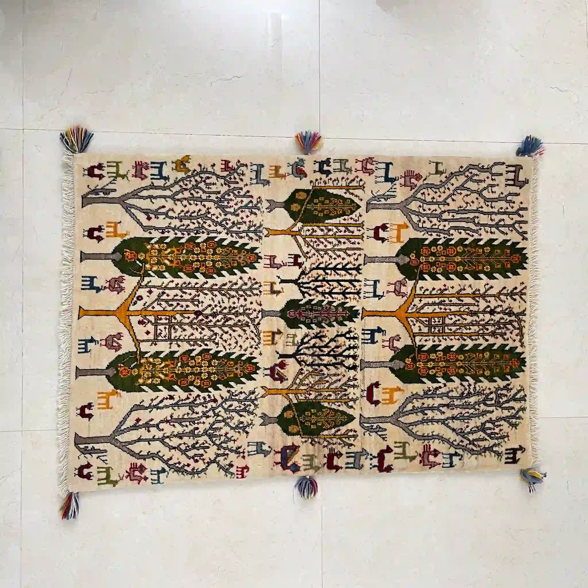 【絨毯/ラグ/ペルシャ絨毯】 ギャッベ 130×90 シラーズ産 ウール カシュクール  手織り　草木染め　