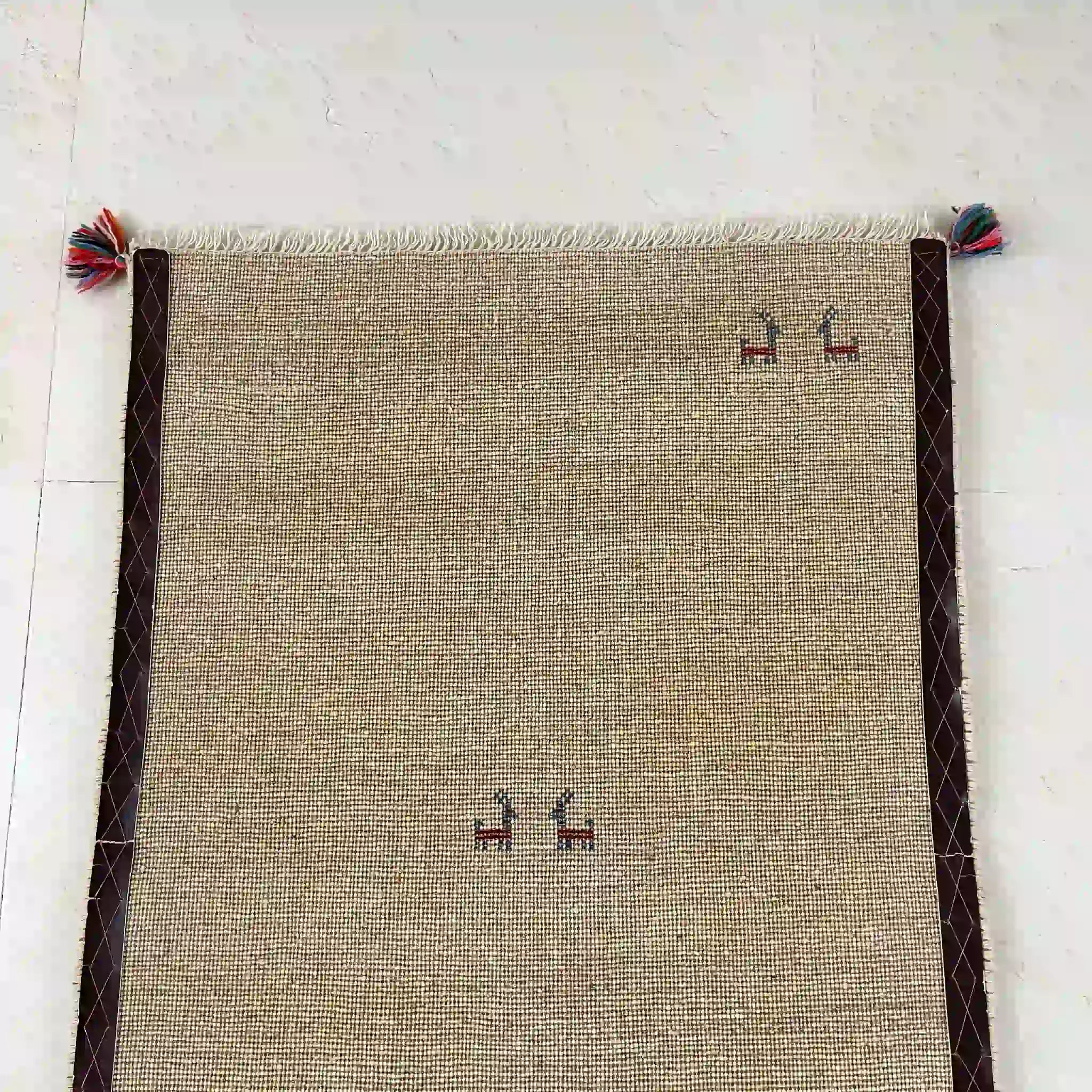 【絨毯/ラグ/ペルシャ絨毯】 ギャッベ 125×85 シラーズ産 ウール ヤラメ 手織り　草木染め　