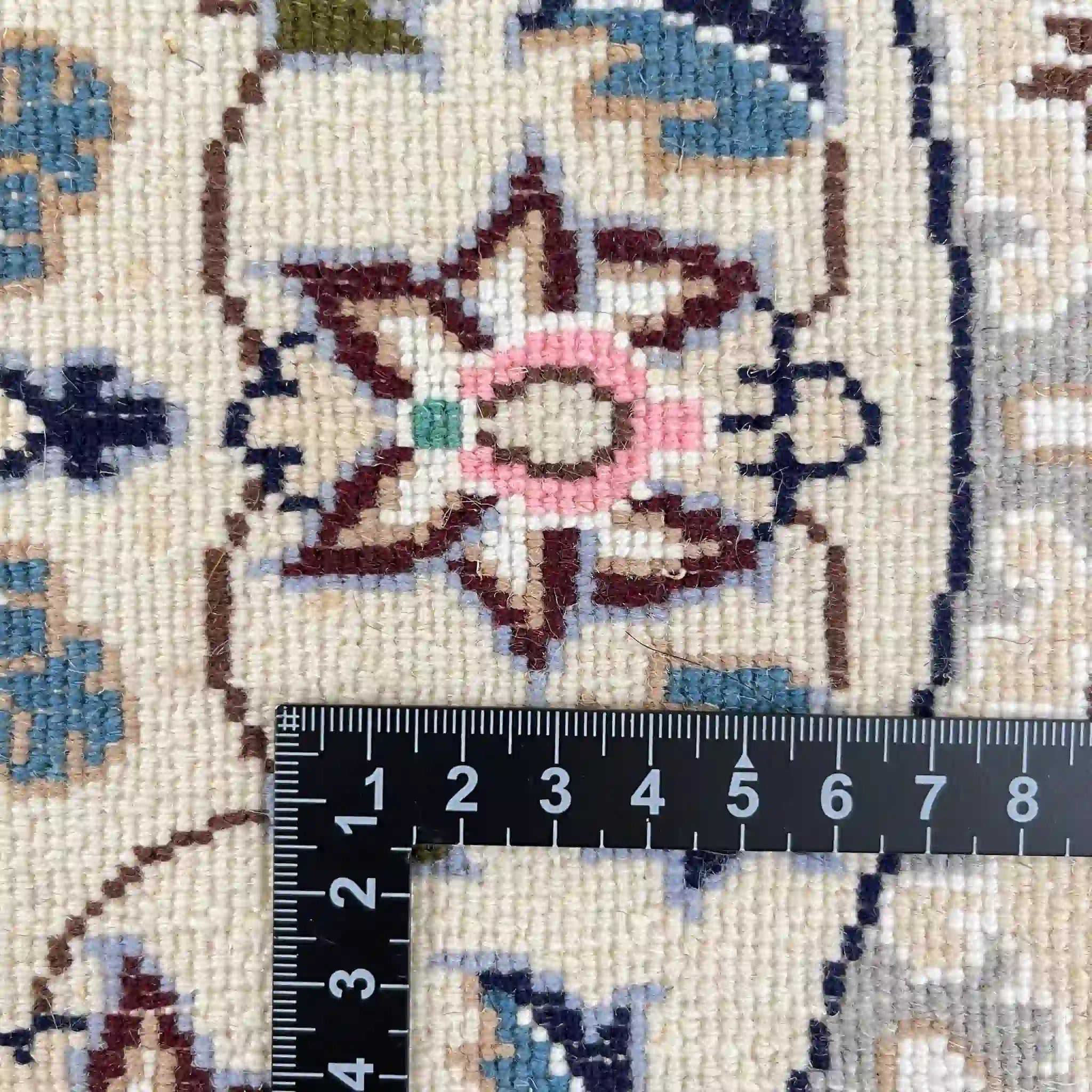 【絨毯/ラグ/ペルシャ絨毯】 ギャッベ 45×45　ナイン産 / ウールイラン / 手織り / 草木染め