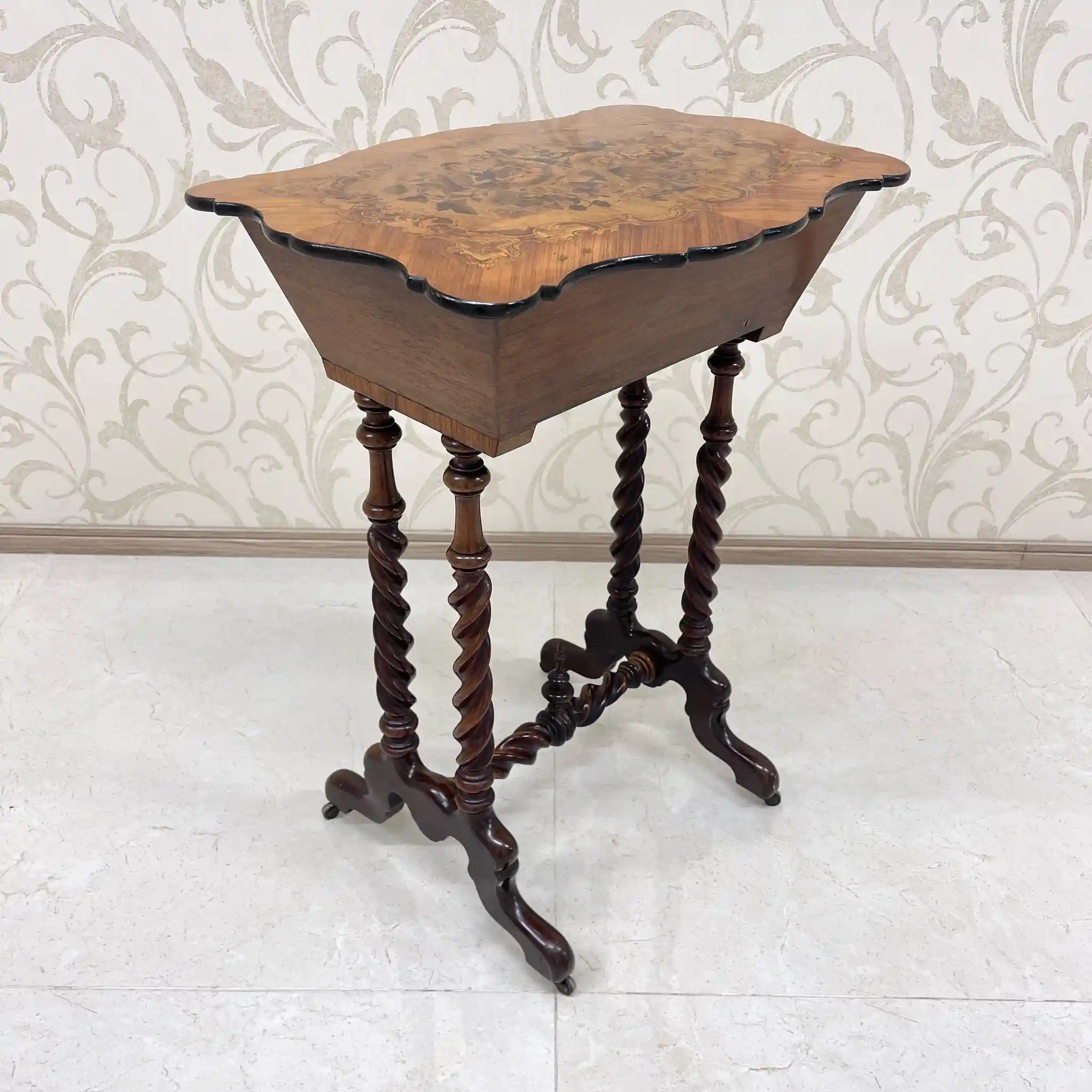 Antique Sewing Box with Inlay / 19th Century, England