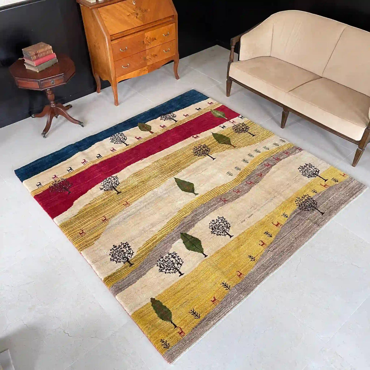 Gabbeh 202cm×212cm / Wool / Iran / Kashkoor / Hand-woven