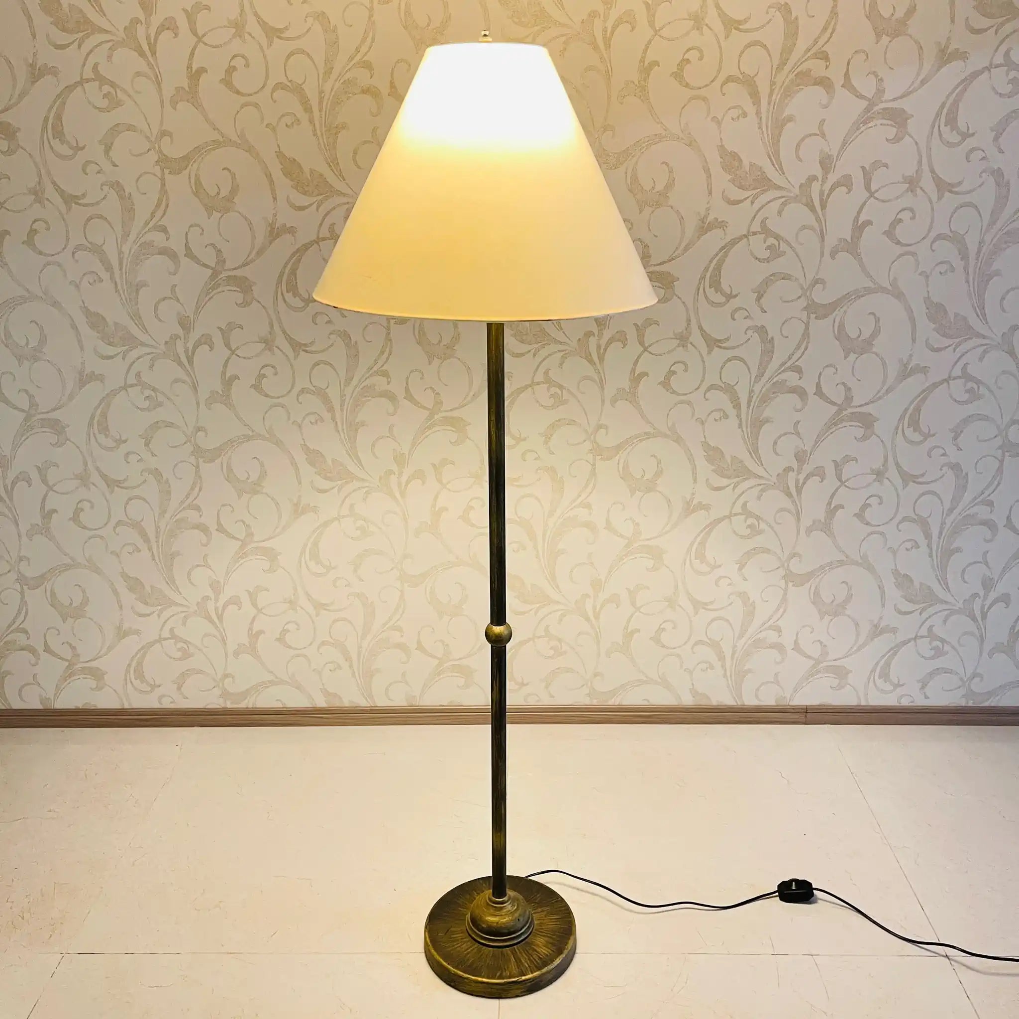 Vintage metal lamp with Scandinavian design
