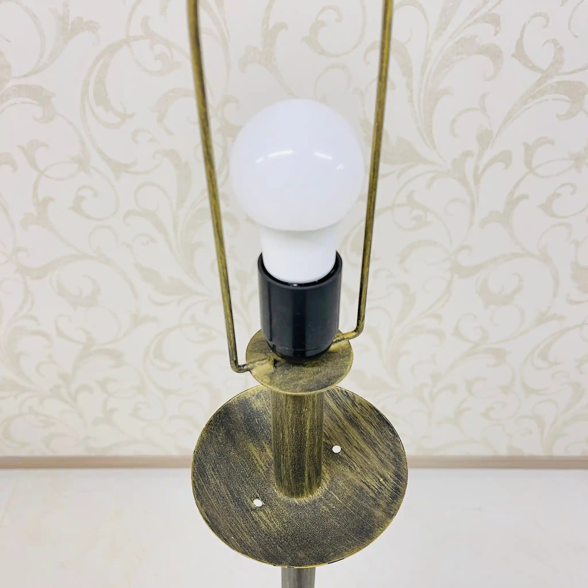 Vintage metal lamp with Scandinavian design