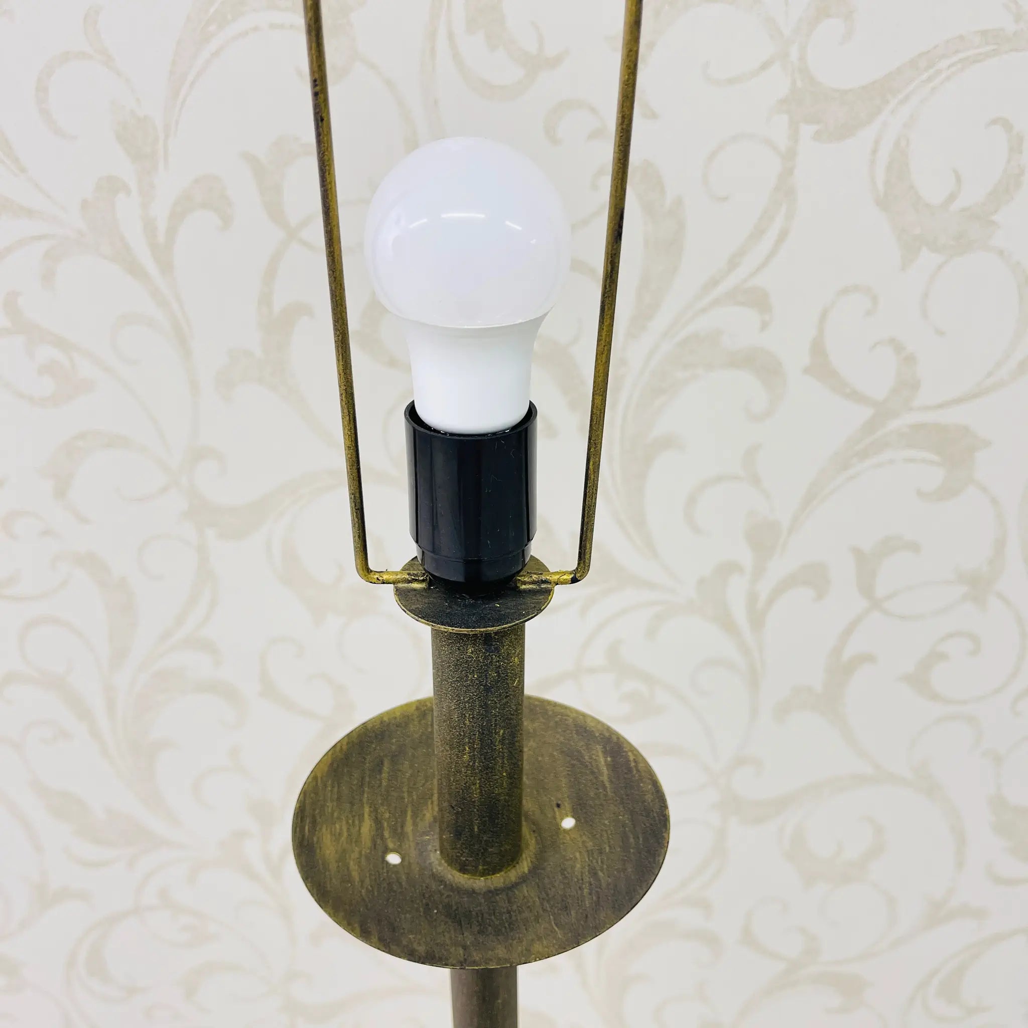 Vintage metal lamp with Scandinavian design