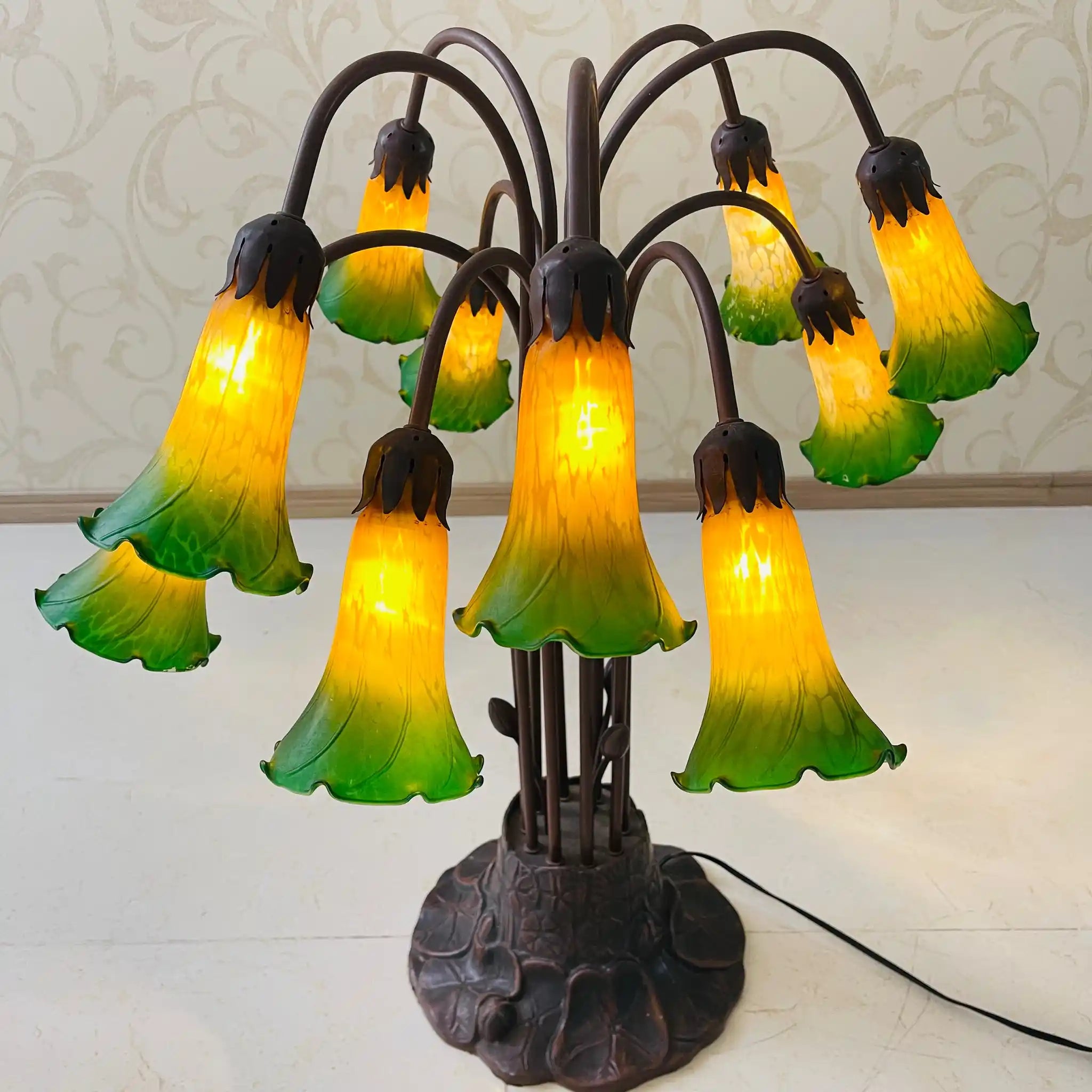 [Vintage] Lily Lamp 10 Lights