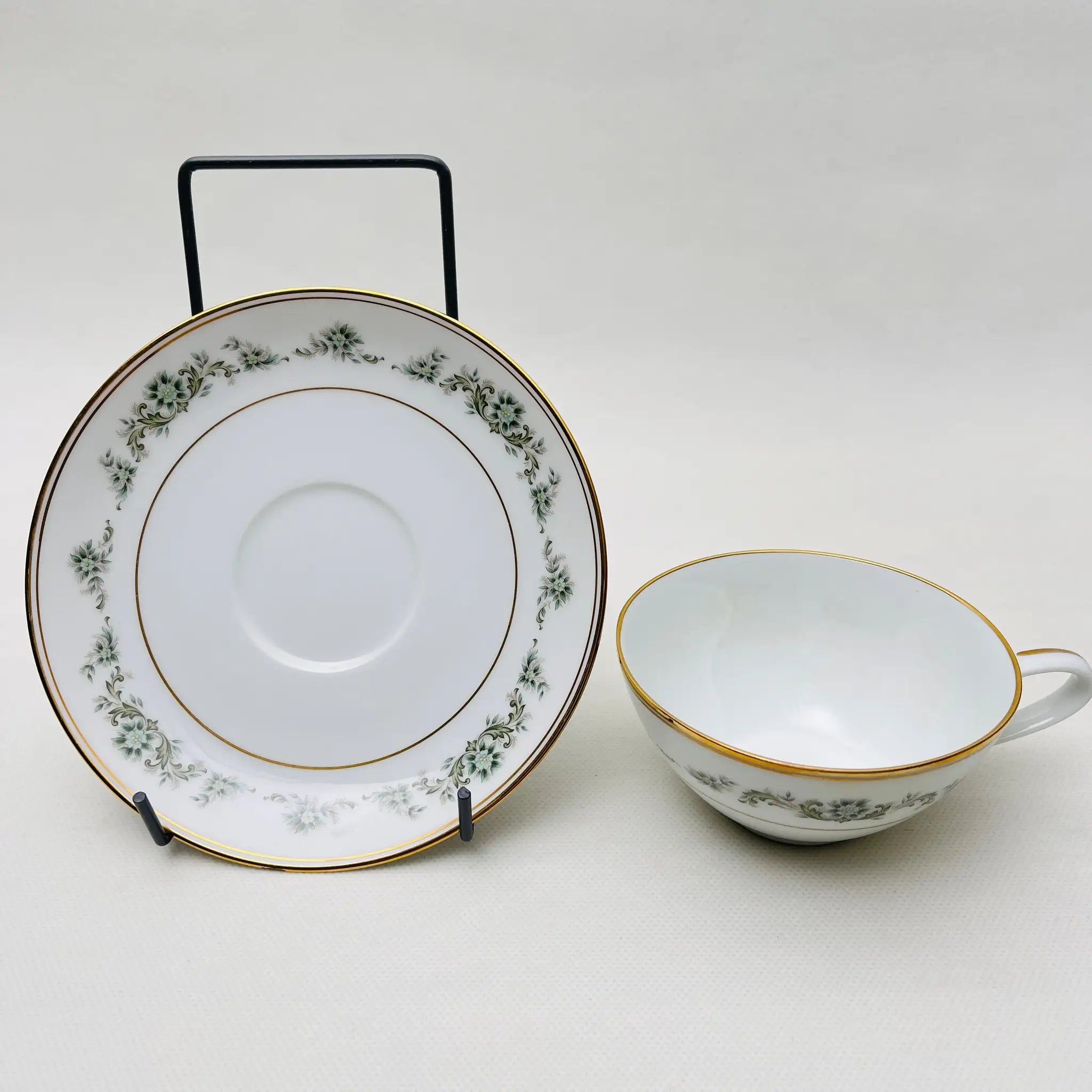 【リユース】 ティーカップセット / Noritake(ノリタケ) / ネオクラシカルスタイル / 1955年頃 / 日本 / オールドノリタケ