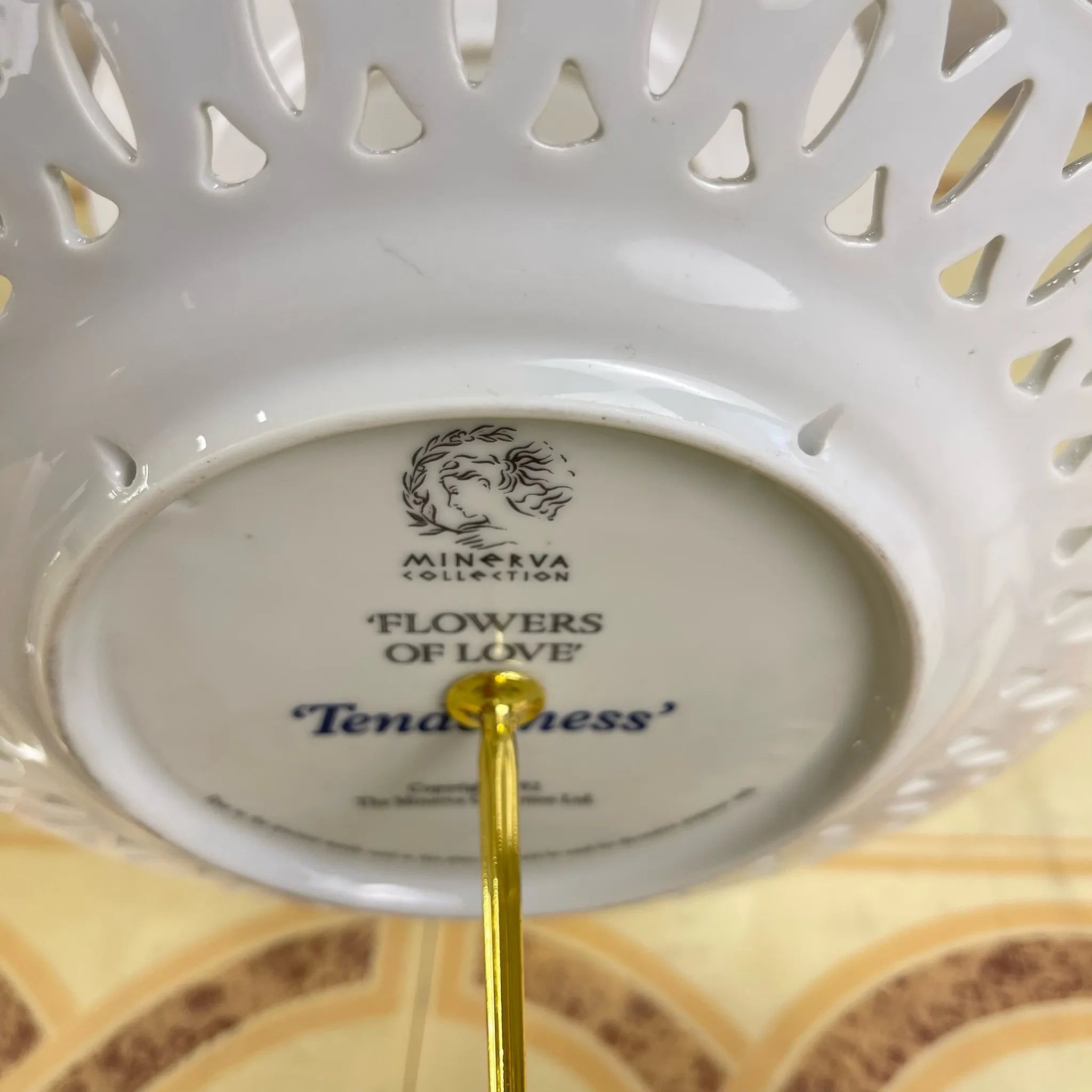 [Antique] Cake stand, British