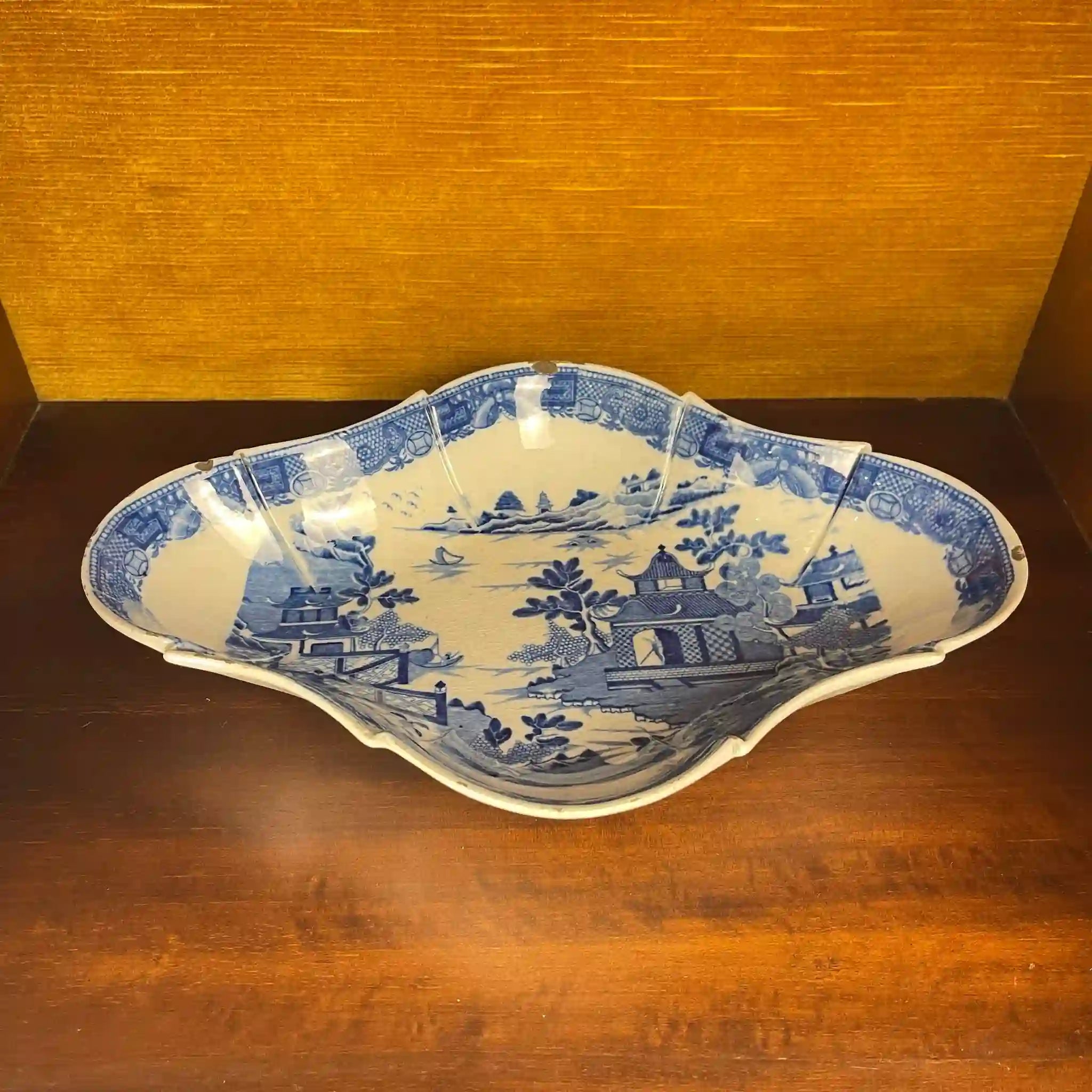 【アンティーク】デボニア型皿 ブルーイタリアン ブルーウィローパターン フルーテッド SPODE(スポード) /  1800年頃 イギリス