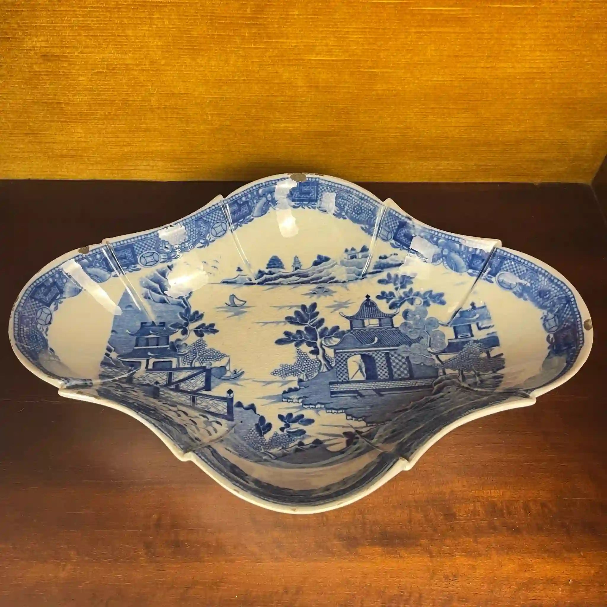 【アンティーク】デボニア型皿 ブルーイタリアン ブルーウィローパターン フルーテッド SPODE(スポード) /  1800年頃 イギリス