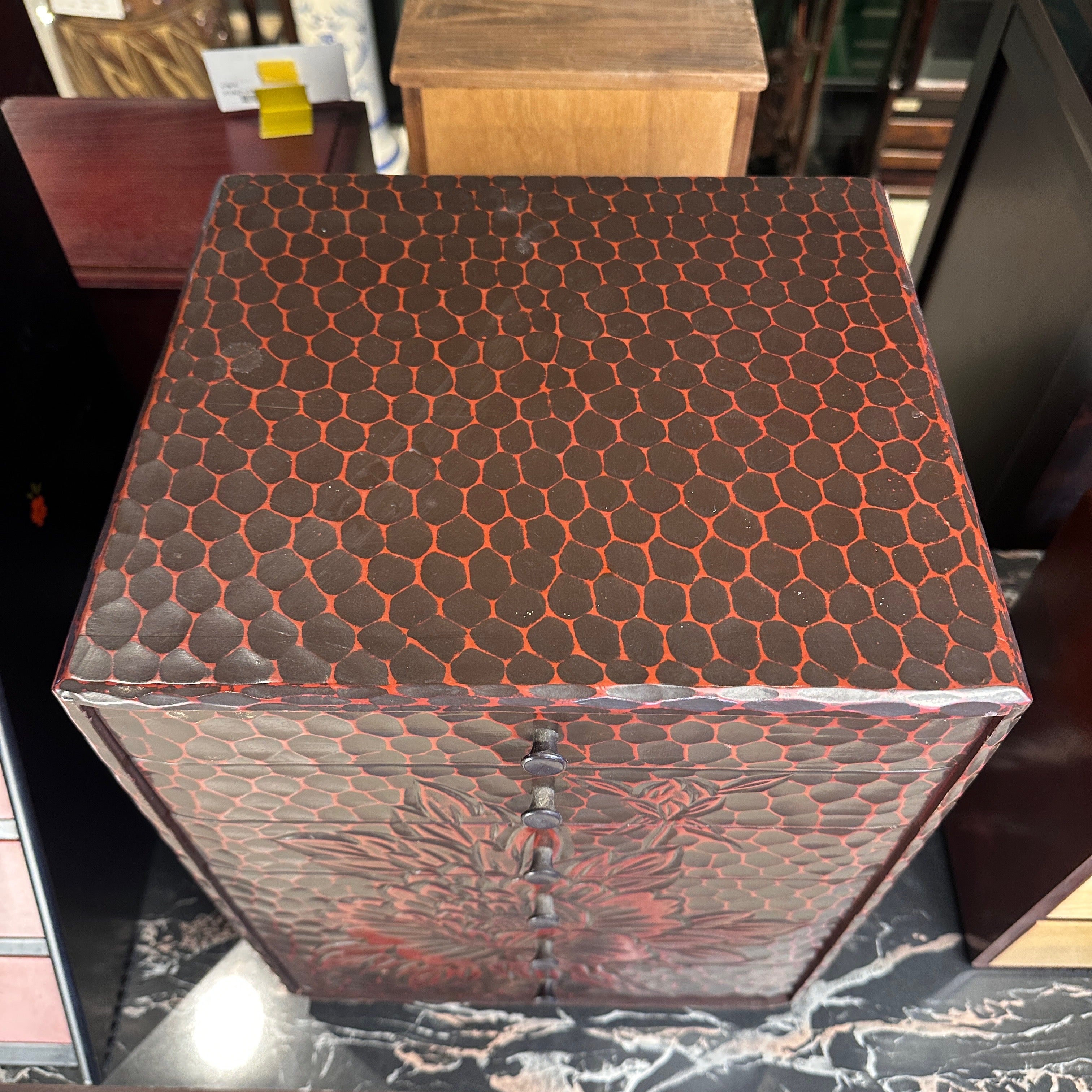 【骨董品】鎌倉彫り　ミニチェスト 6段