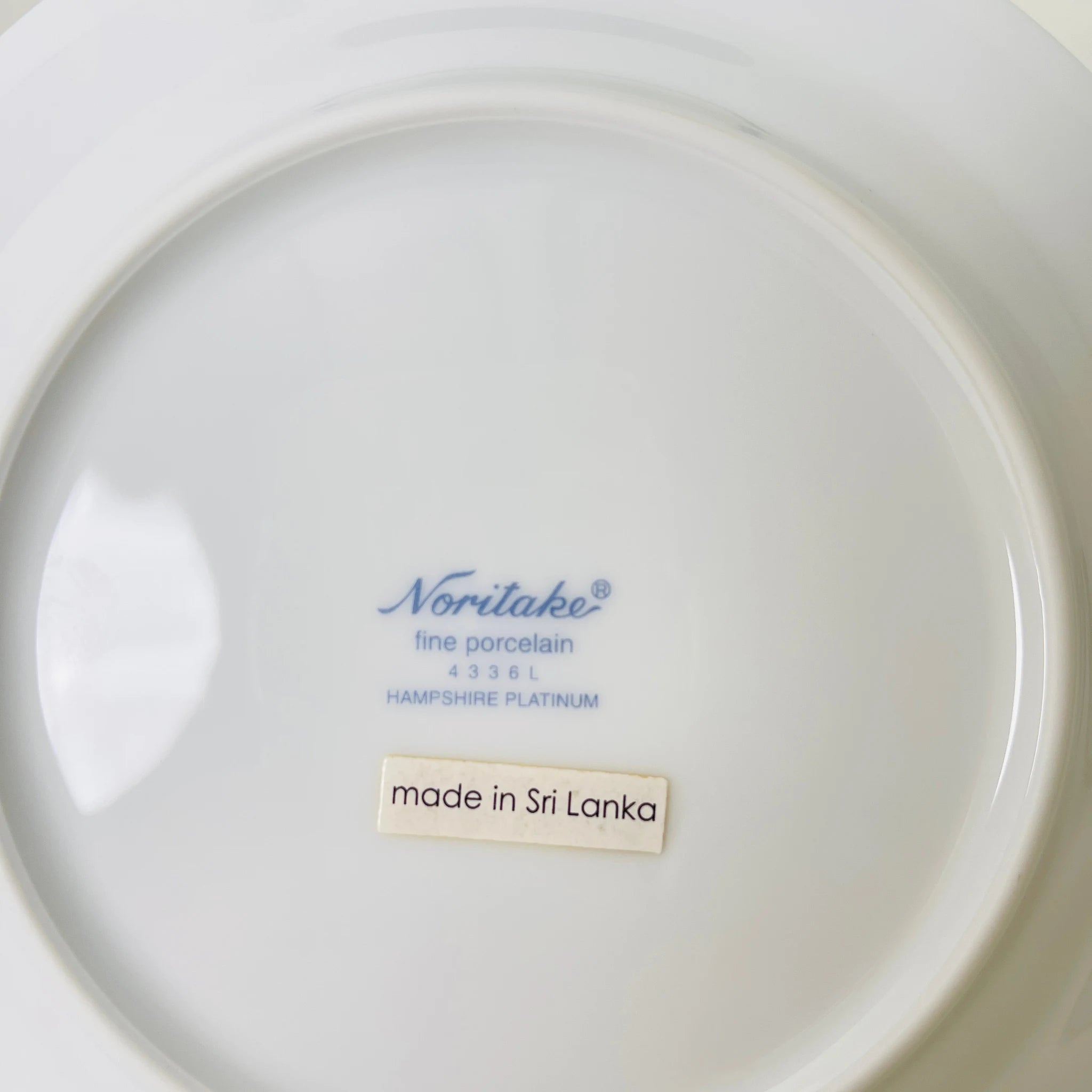 【リユース】パーティーセット　大皿×1　小皿×5　ハンプシャープラチナ Noritake / 未使用 箱付き