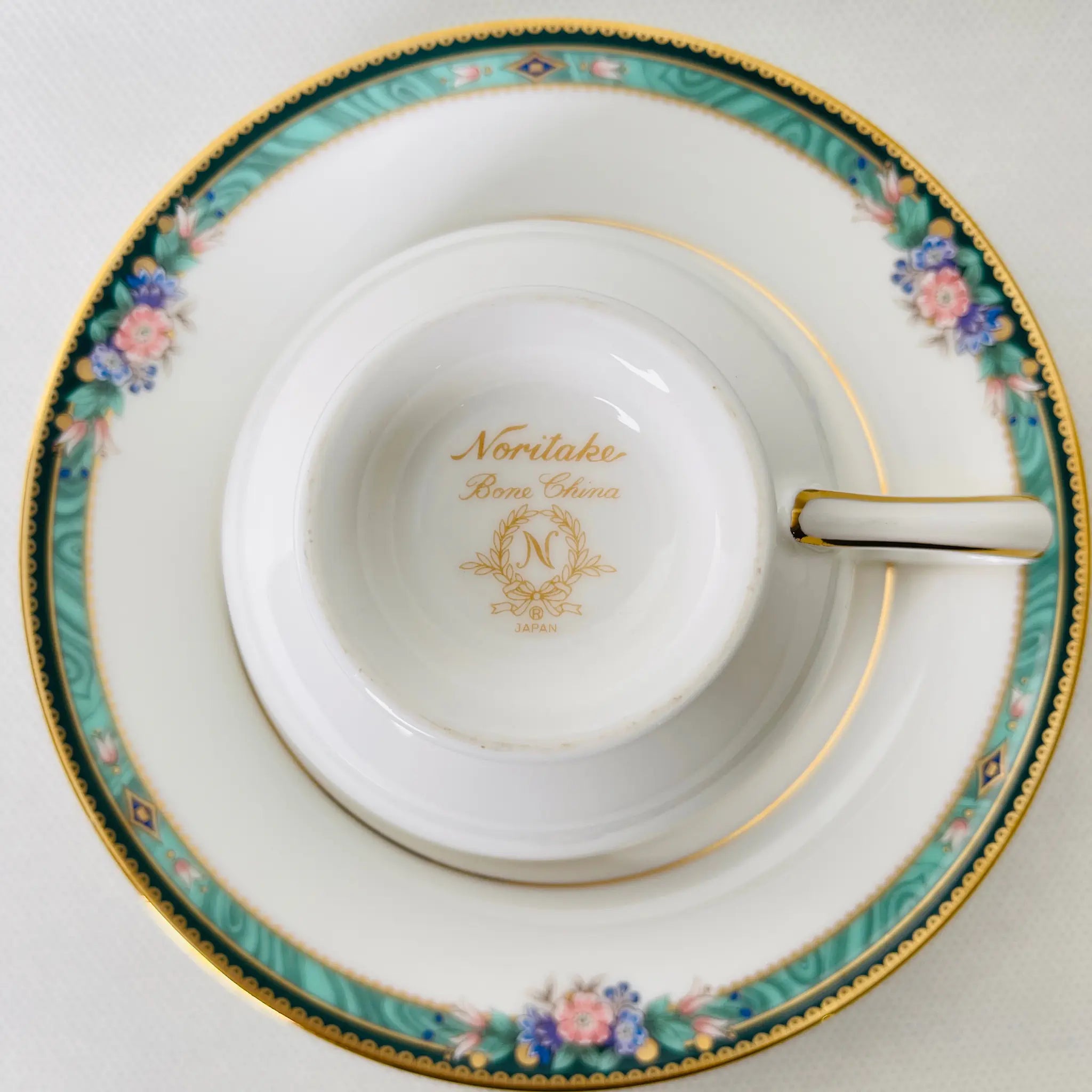 【リユース】 ティーカップ＆ソーサーセット　Noritake Ashbury　