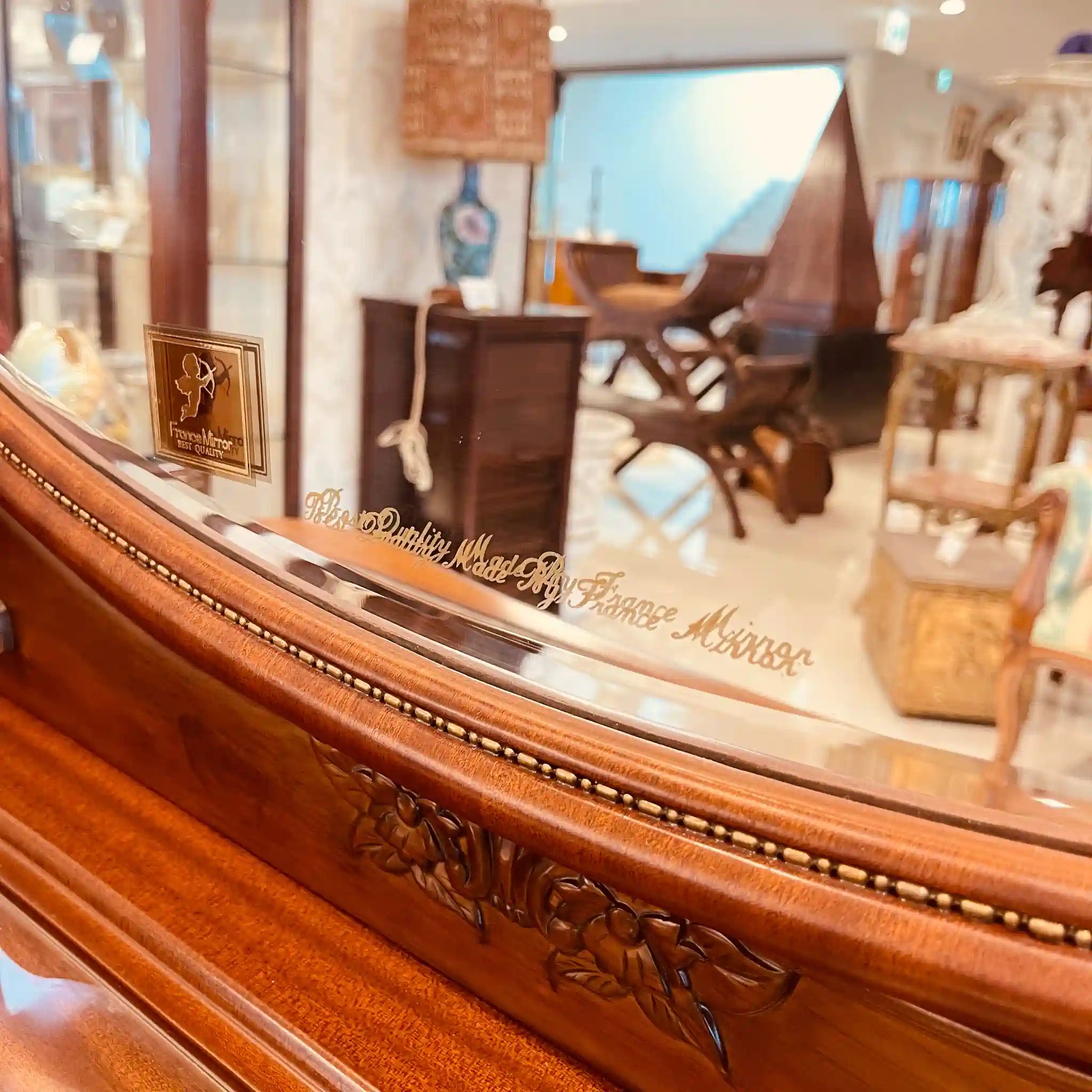 【リユース】 アンティーク調ドレッサー / チェア付き 猫脚