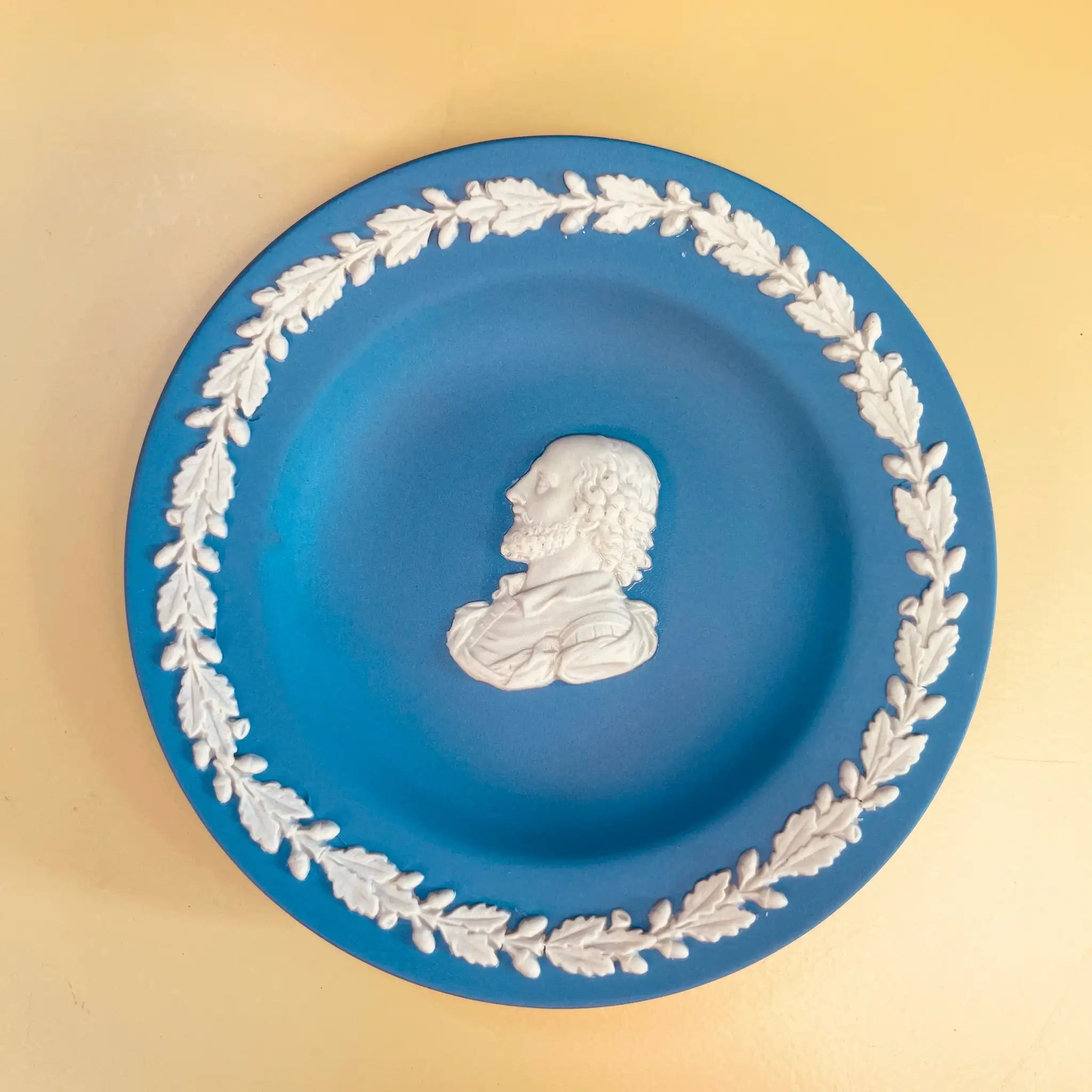 【アンティーク】 小プレート　WEDGEWOOD(ウェッジウッド) ジャスパーウェア　1775年代