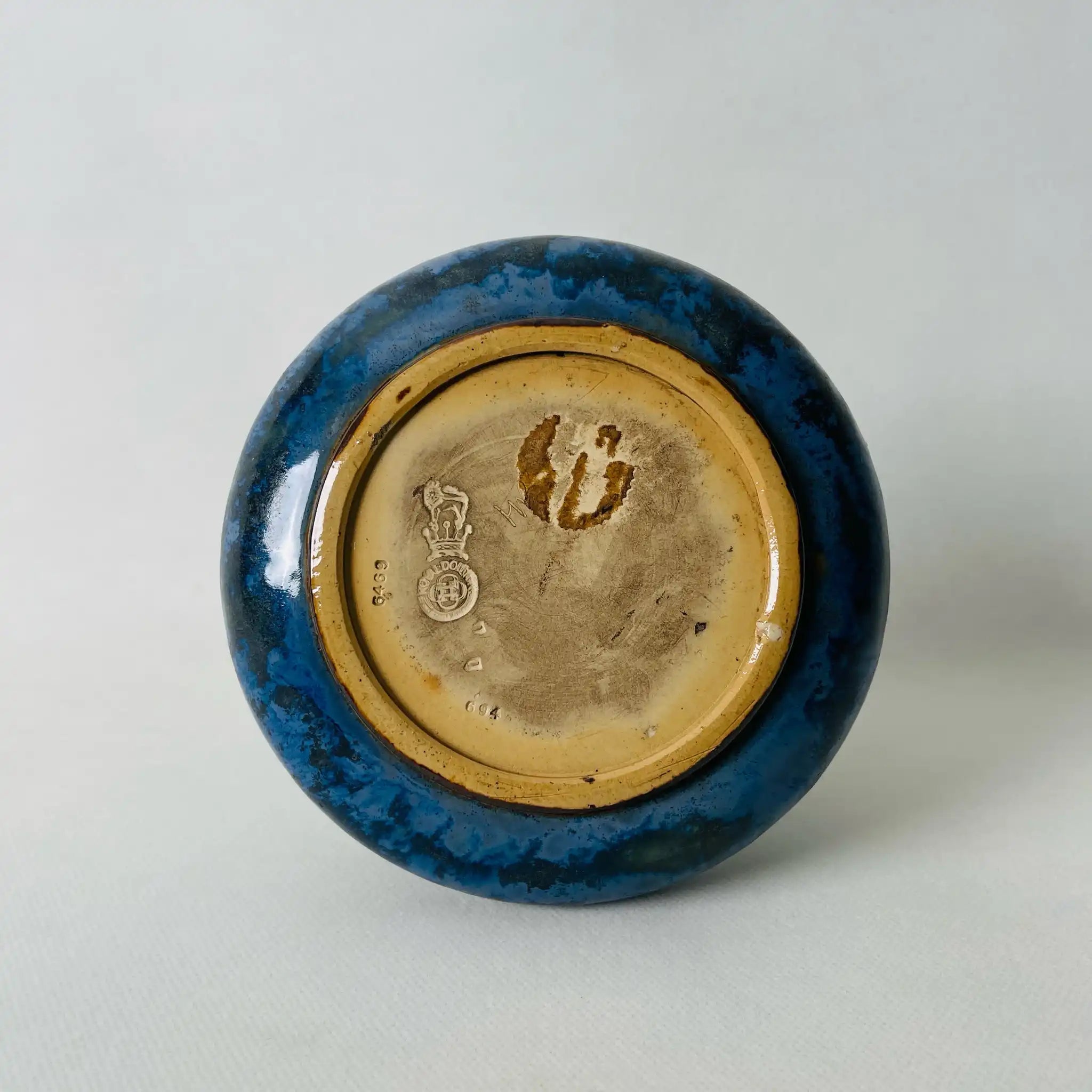 【アンティーク】フラワーベース(花瓶) Royal Doulton（ロイヤル ドルトン） /  / 1800年代後半〜1900年代前半  / イギリス /  /