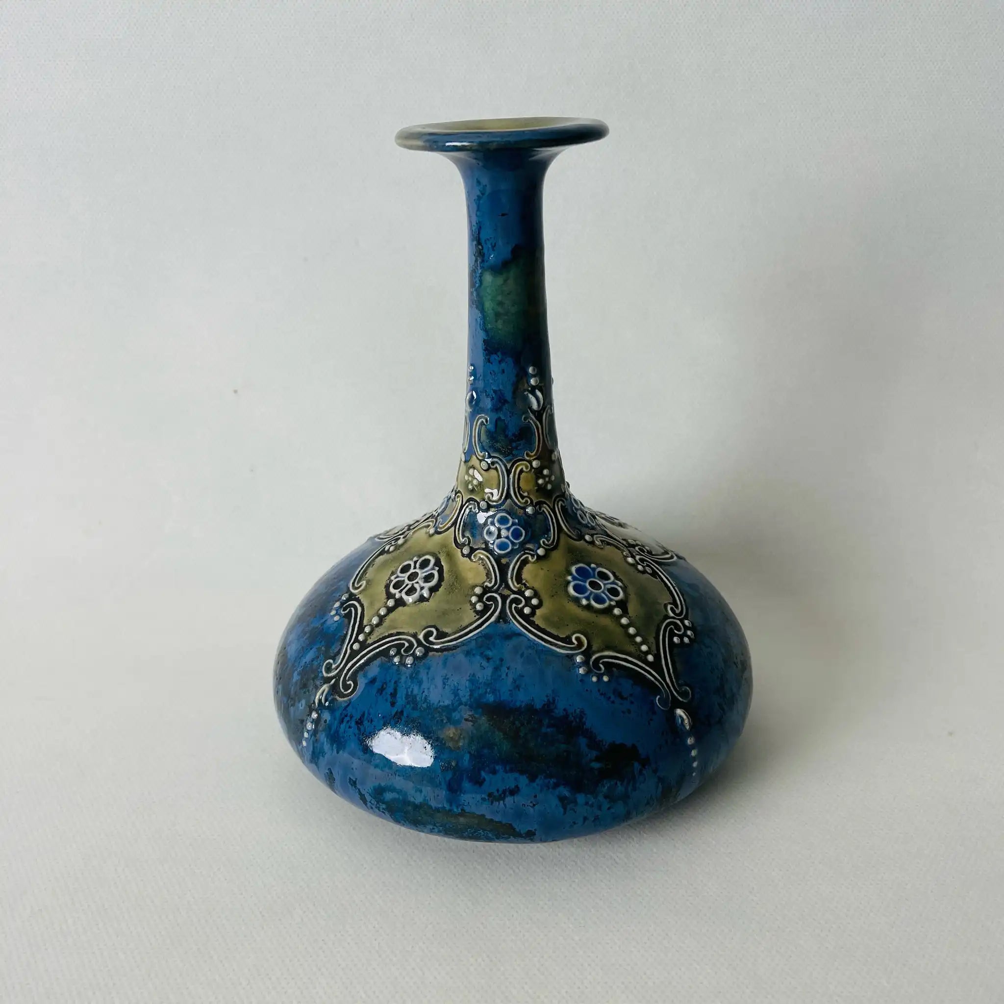 【アンティーク】フラワーベース(花瓶) Royal Doulton（ロイヤル ドルトン） /  / 1800年代後半〜1900年代前半  / イギリス /  /