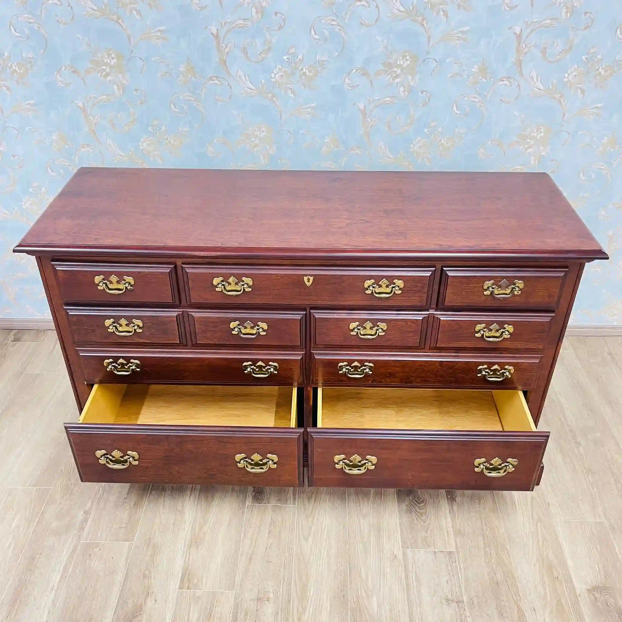 Vintage Sideboard / American Drew / Cherry Wood (Presumably from