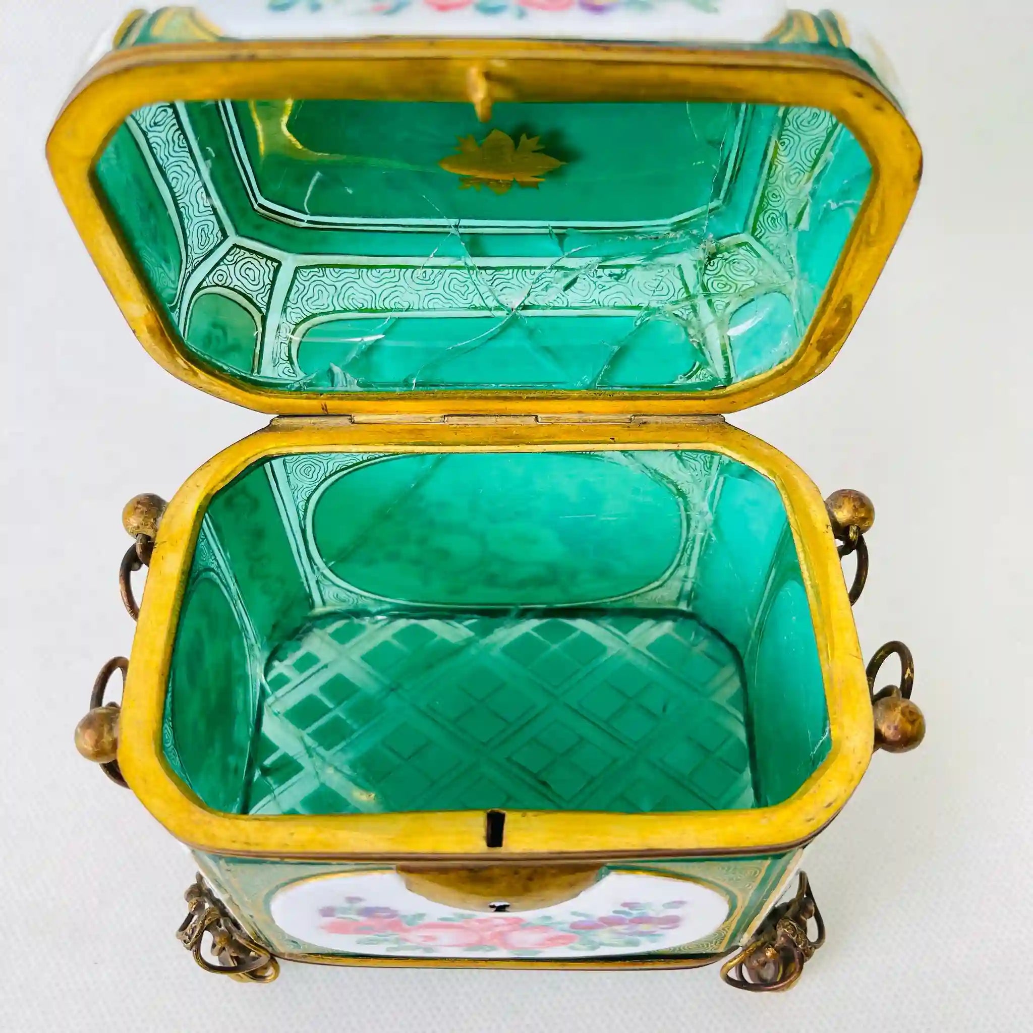 【アンティーク】 ジュエリーボックス / リモージュ磁器 / 1870年頃～1920年頃 / 磁器 / フランス / オルモル装飾