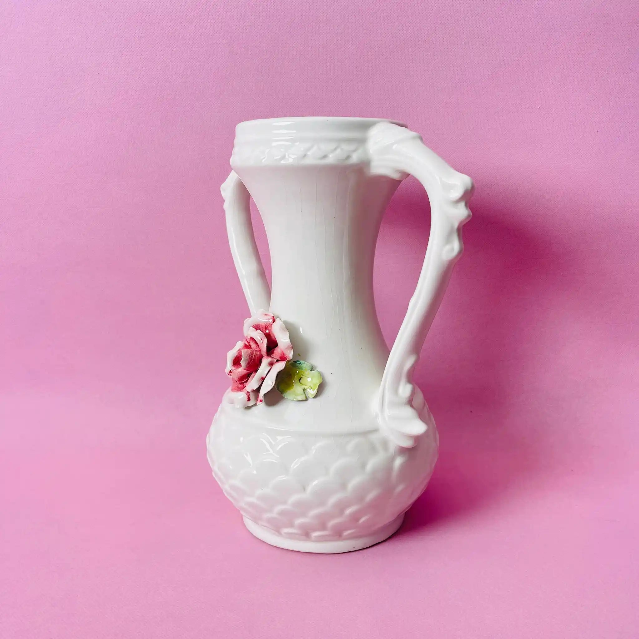 【リユース】 フラワーベース / Capodimonte(カポディモンテ) / 陶器 / イタリア / エンボス加工