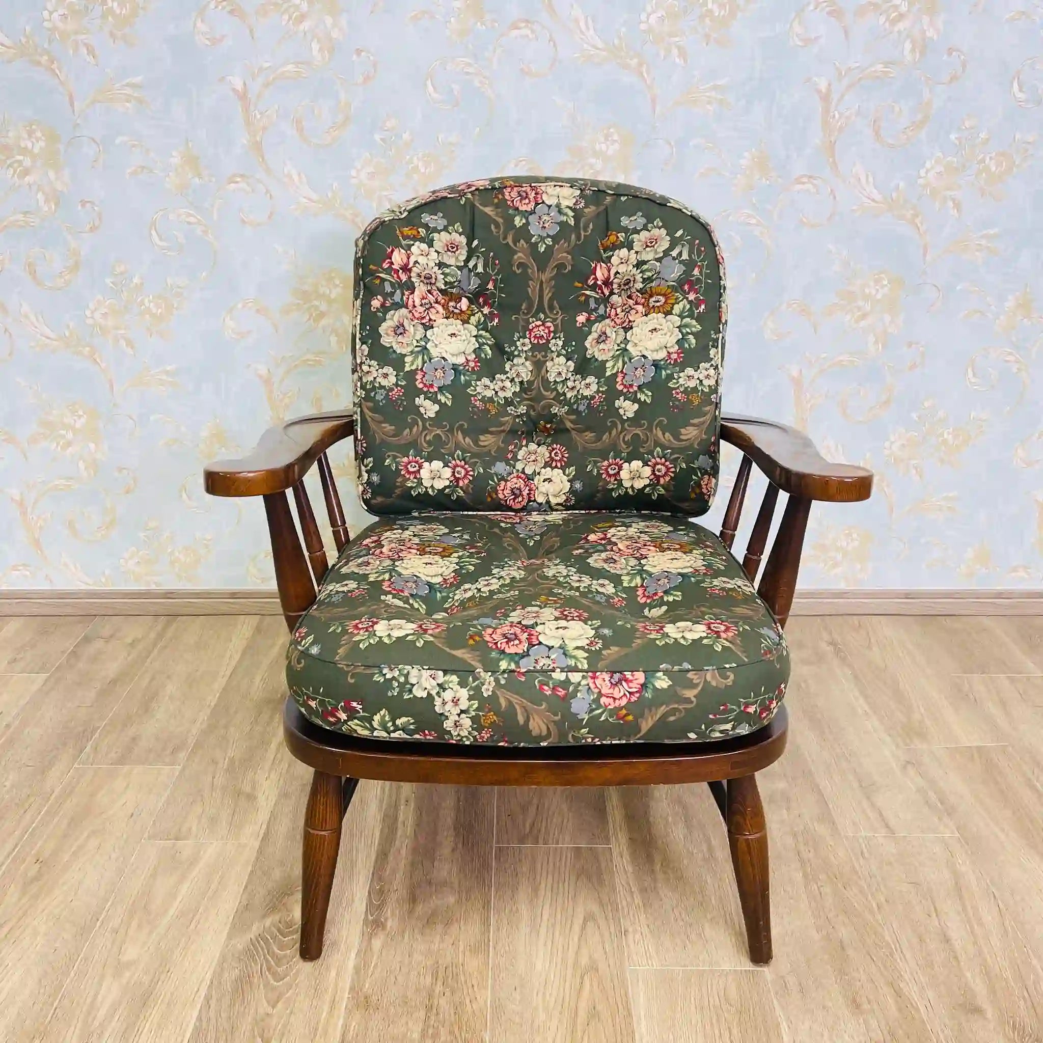 【リユース】 アームチェア / 飛騨産業(キツツキ) / 穂高 / 日本 / 組み直し済 ウェービングテープ交換済